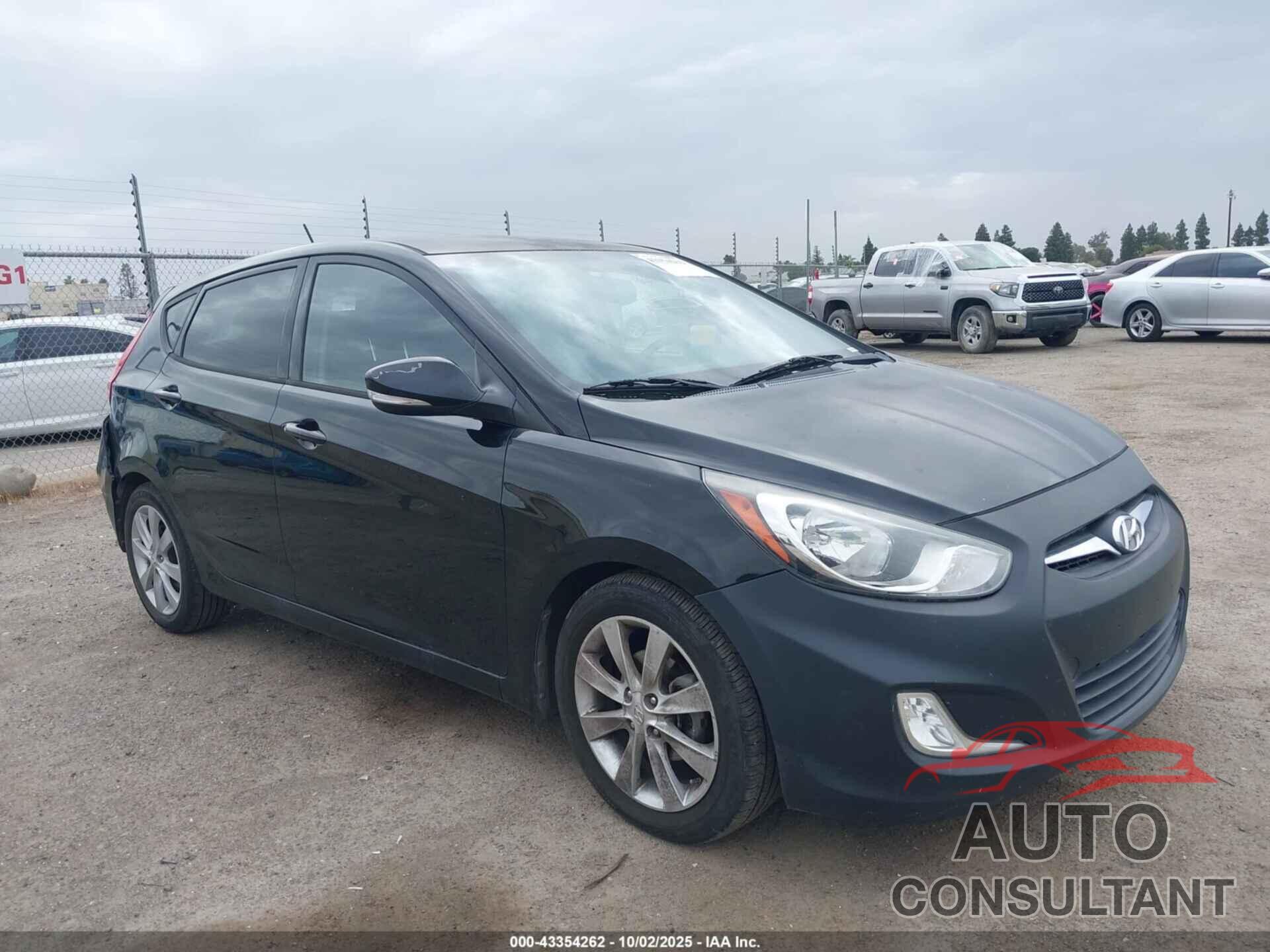 HYUNDAI ACCENT 2013 - KMHCU5AE7DU111518