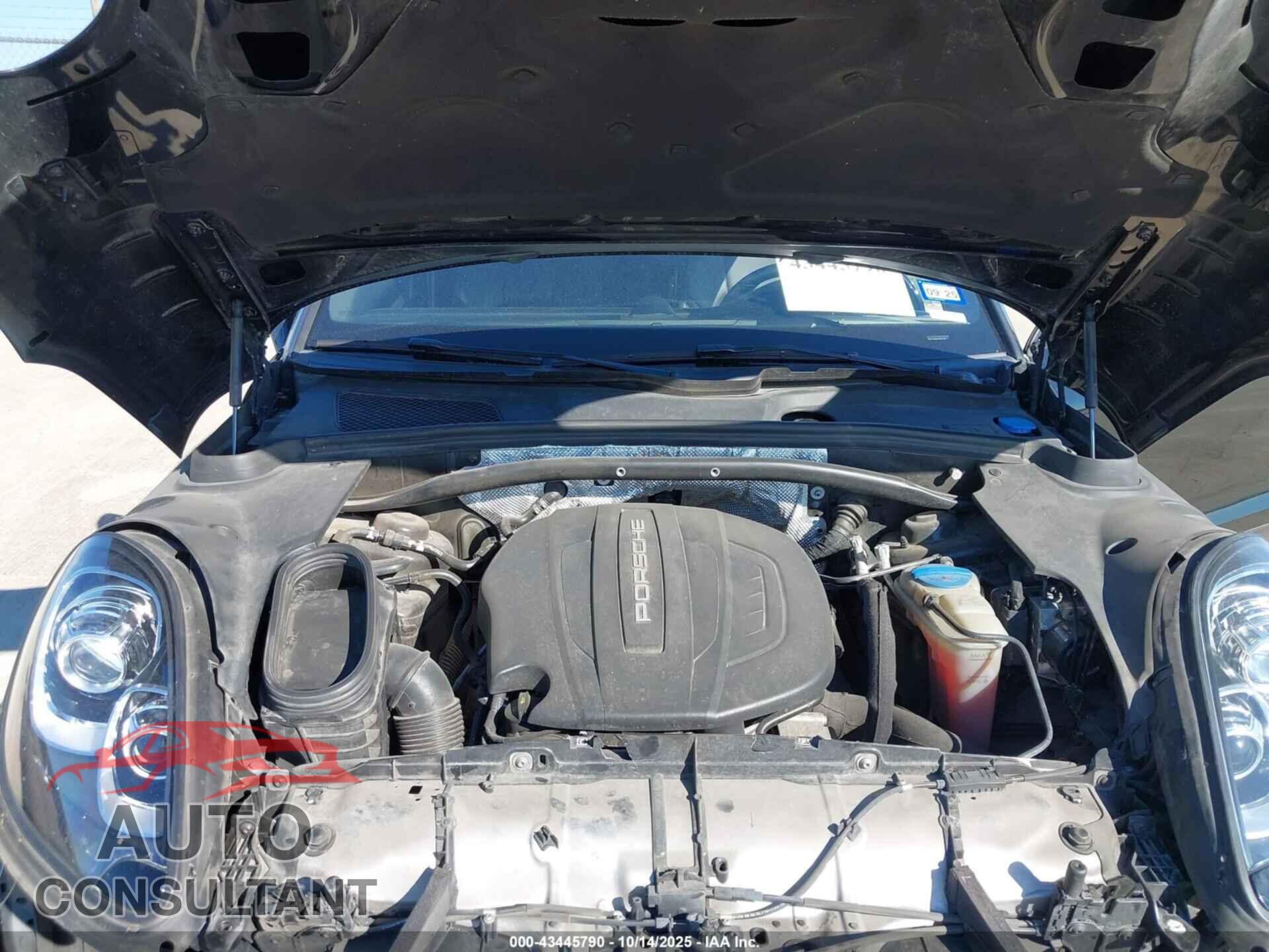 PORSCHE MACAN 2017 - WP1AA2A52HLB81425