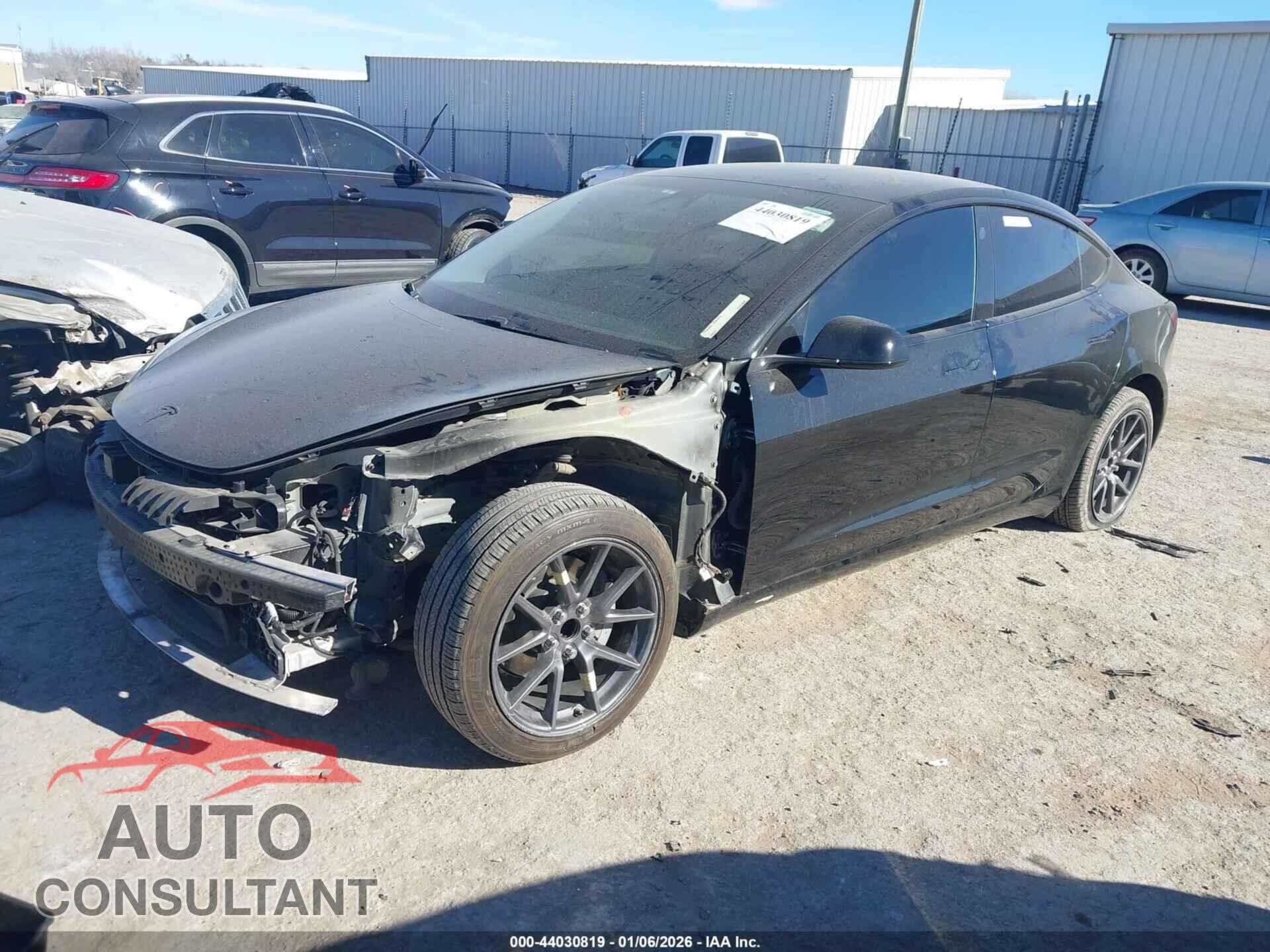 TESLA MODEL 3 2020 - 5YJ3E1EA5LF803429
