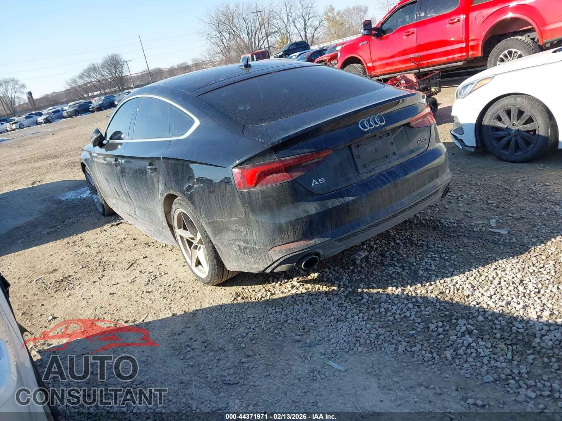 AUDI A5 2018 - WAUDNCF55JA062011