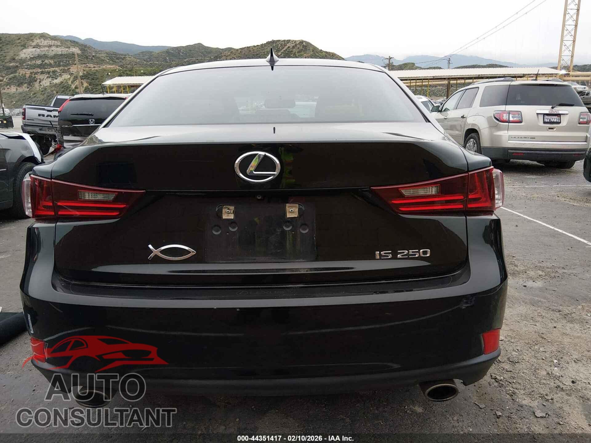 LEXUS IS 250 2014 - JTHBF1D25E5018477