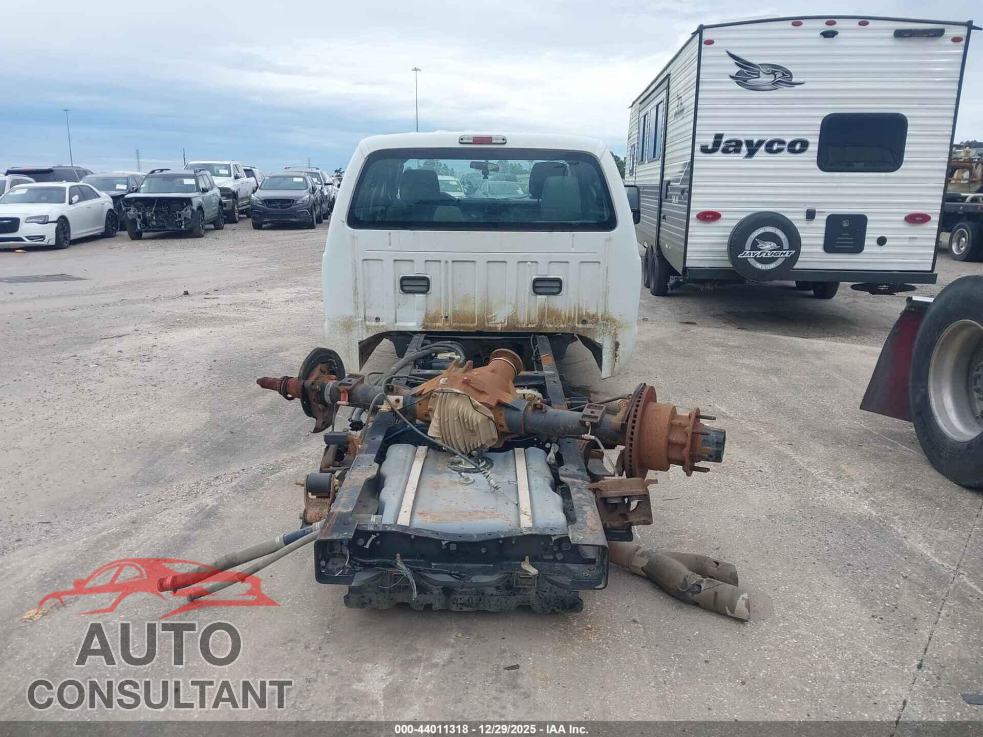 FORD F-350 CHASSIS 2013 - 1FD8W3GT7DEB73473