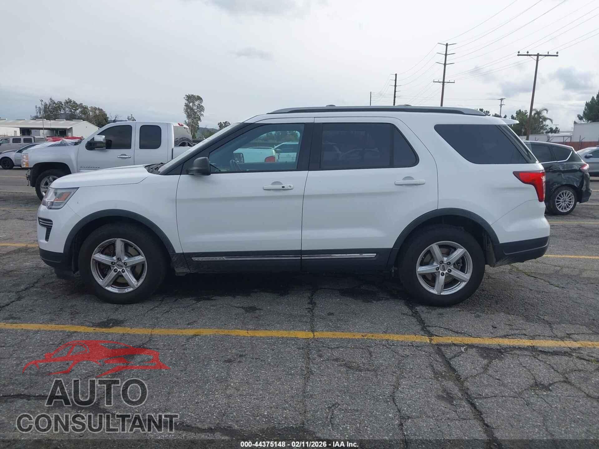 FORD EXPLORER 2018 - 1FM5K7D82JGB69238