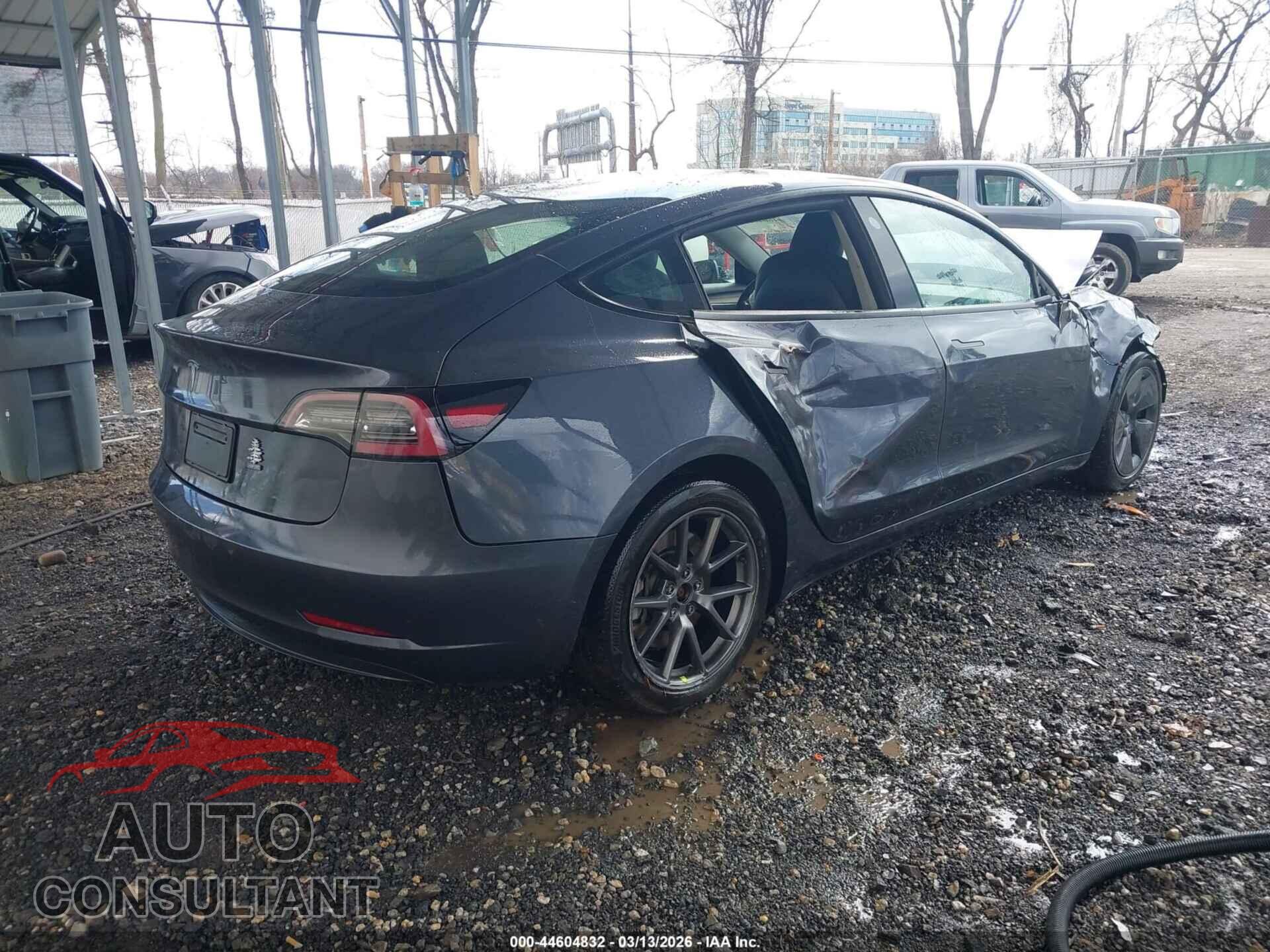 TESLA MODEL 3 2023 - 5YJ3E1EA7PF382951