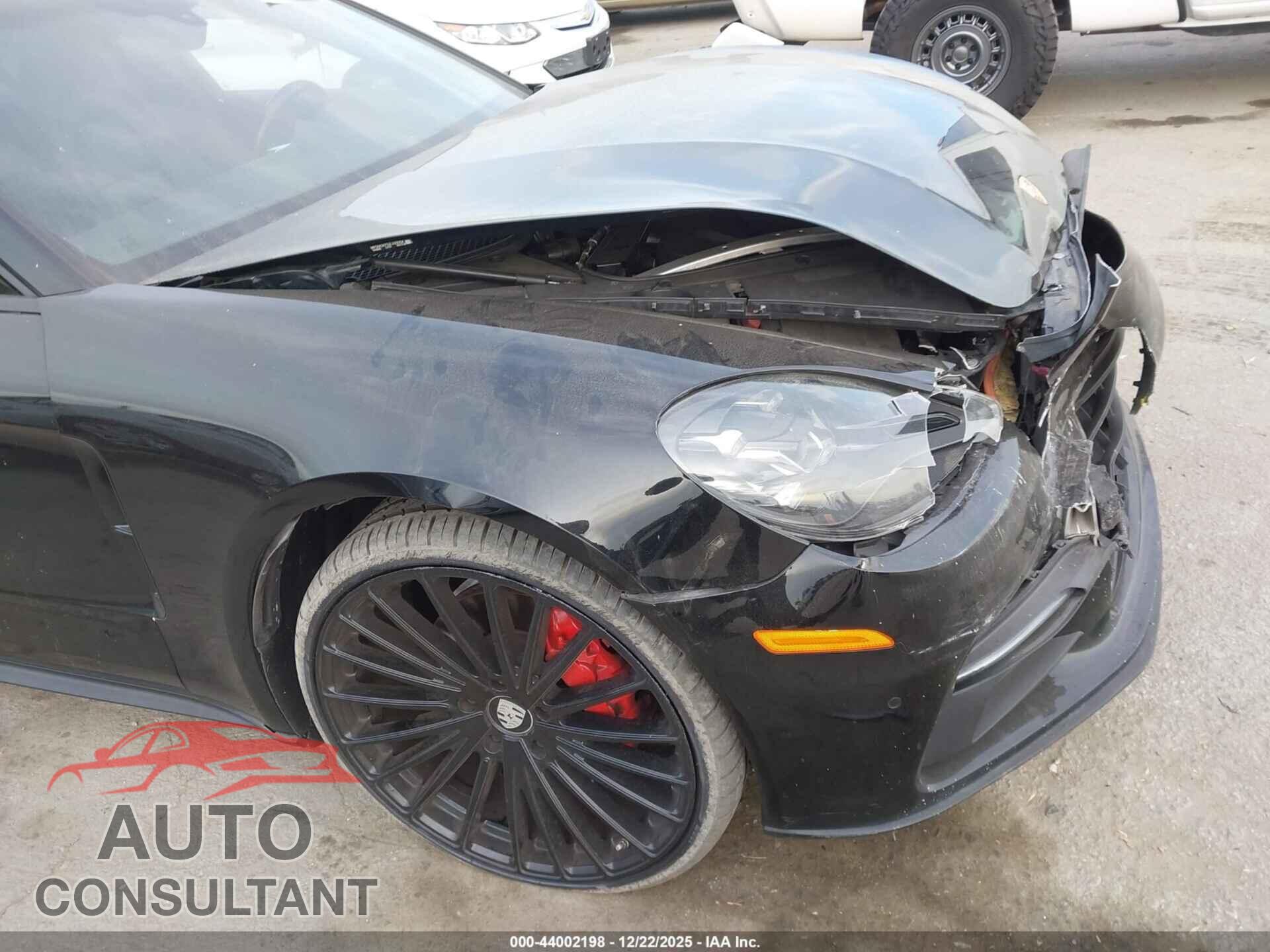 PORSCHE PANAMERA 2018 - WP0AA2A73JL100554