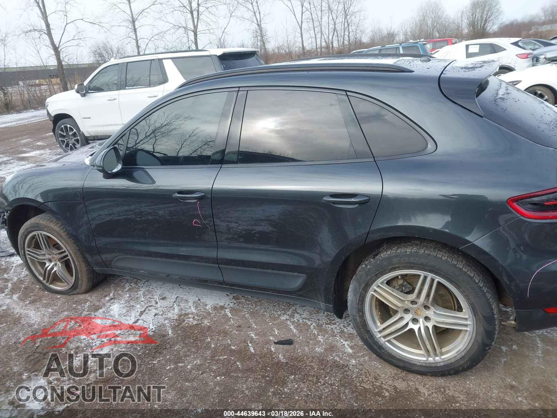 PORSCHE MACAN 2017 - WP1AA2A57HLB06400