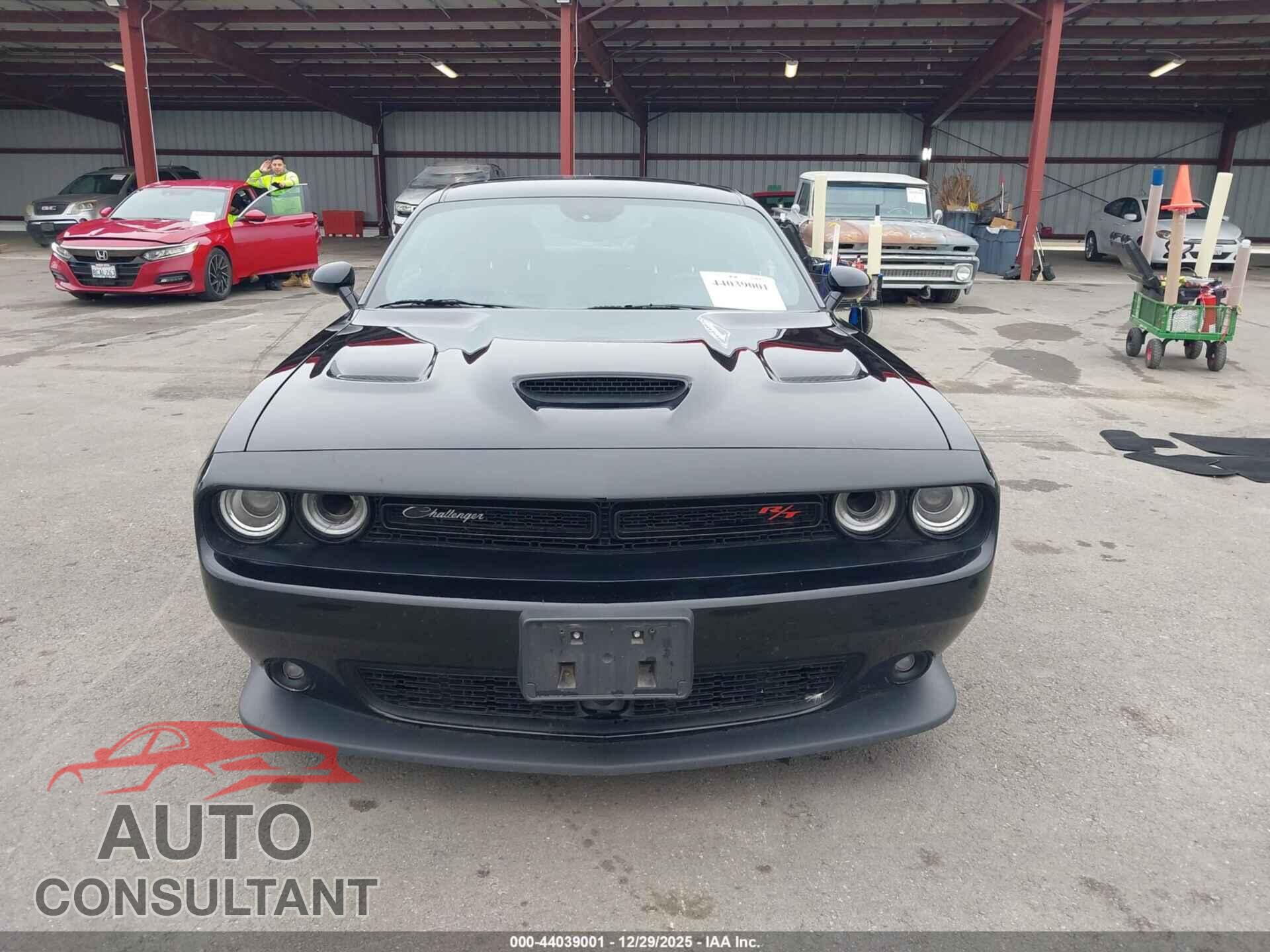 DODGE CHALLENGER 2023 - 2C3CDZFJ5PH542677