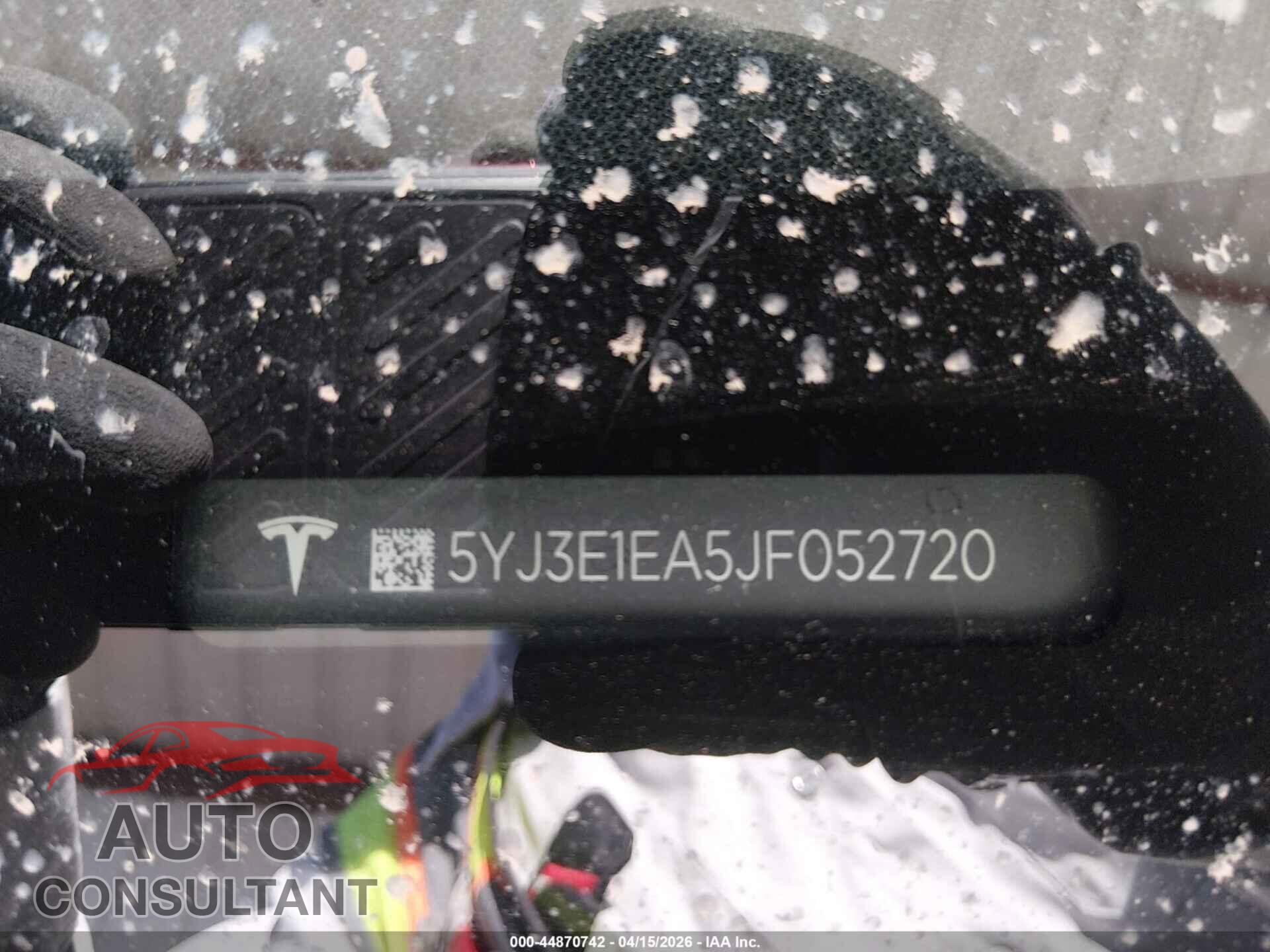 TESLA MODEL 3 2018 - 5YJ3E1EA5JF052720