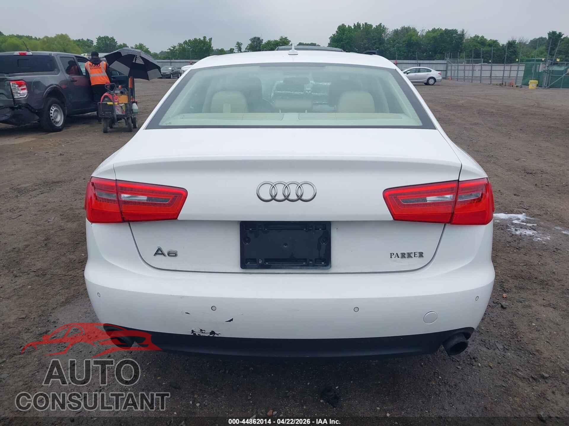 AUDI A6 2013 - WAUGFAFC6DN099482