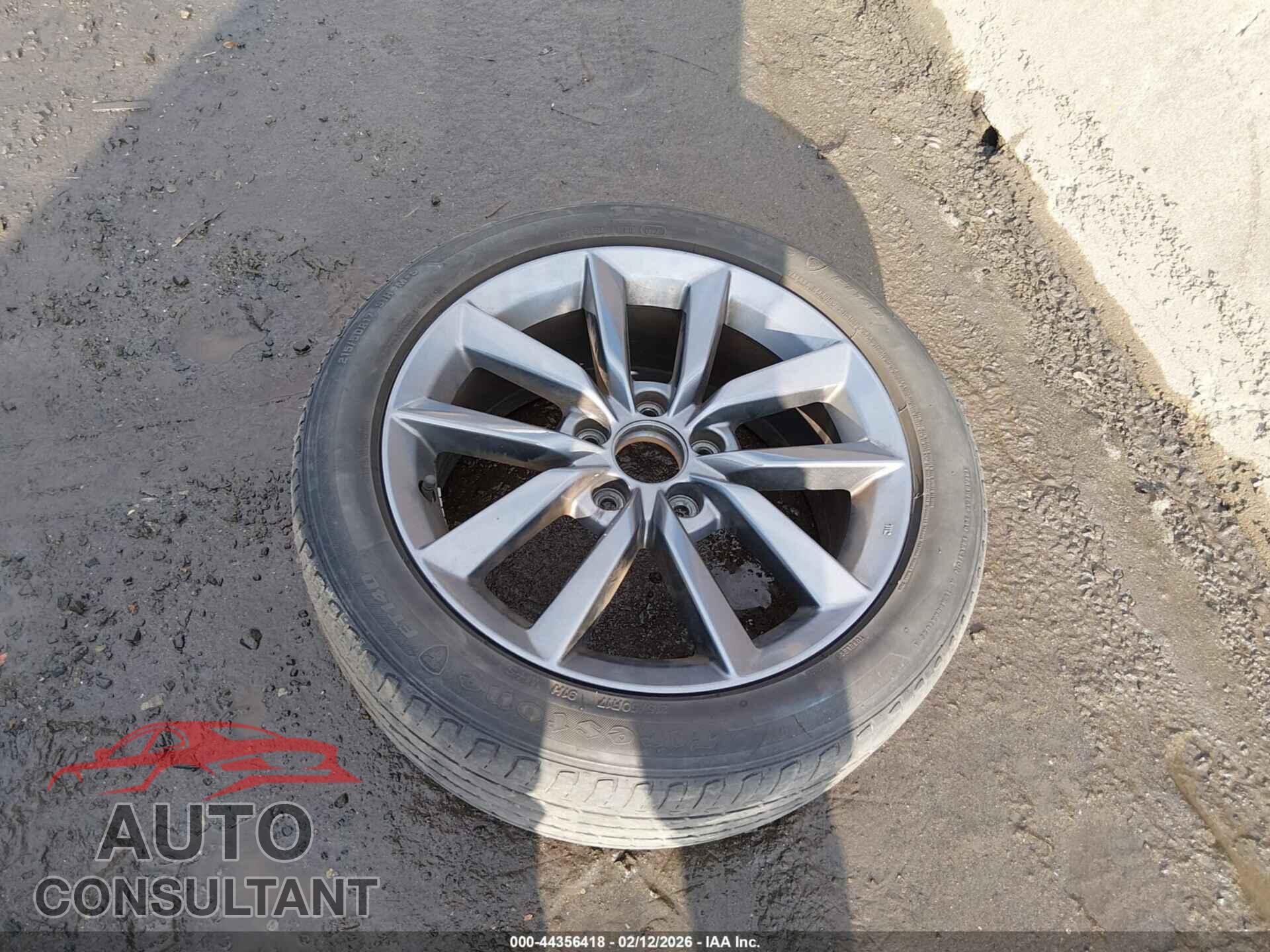 TESLA MODEL 3 2022 - 5YJ3E1EA8NF186420