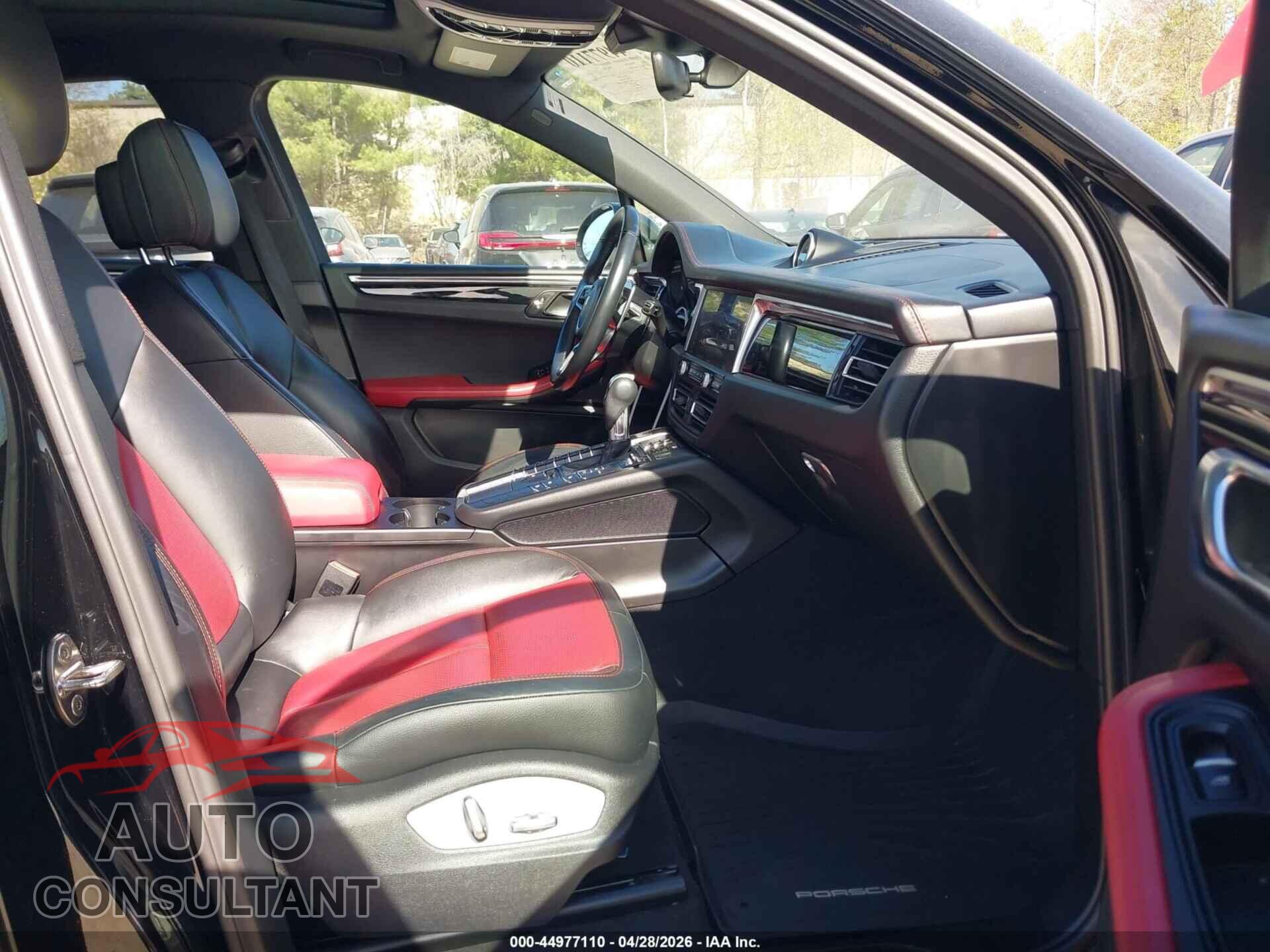 PORSCHE MACAN 2021 - WP1AA2A5XMLB08457