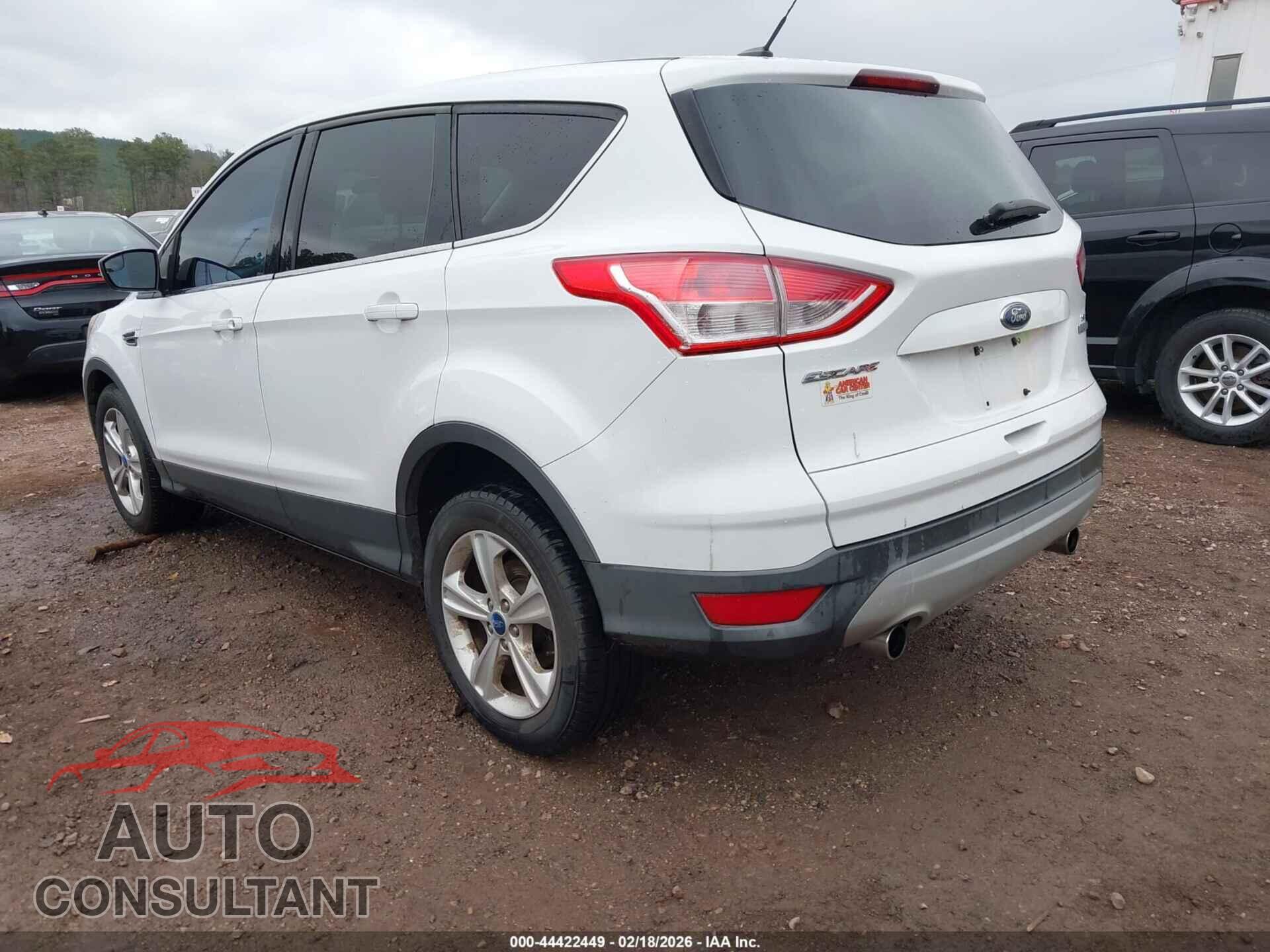 FORD ESCAPE 2013 - 1FMCU0GX9DUC64218