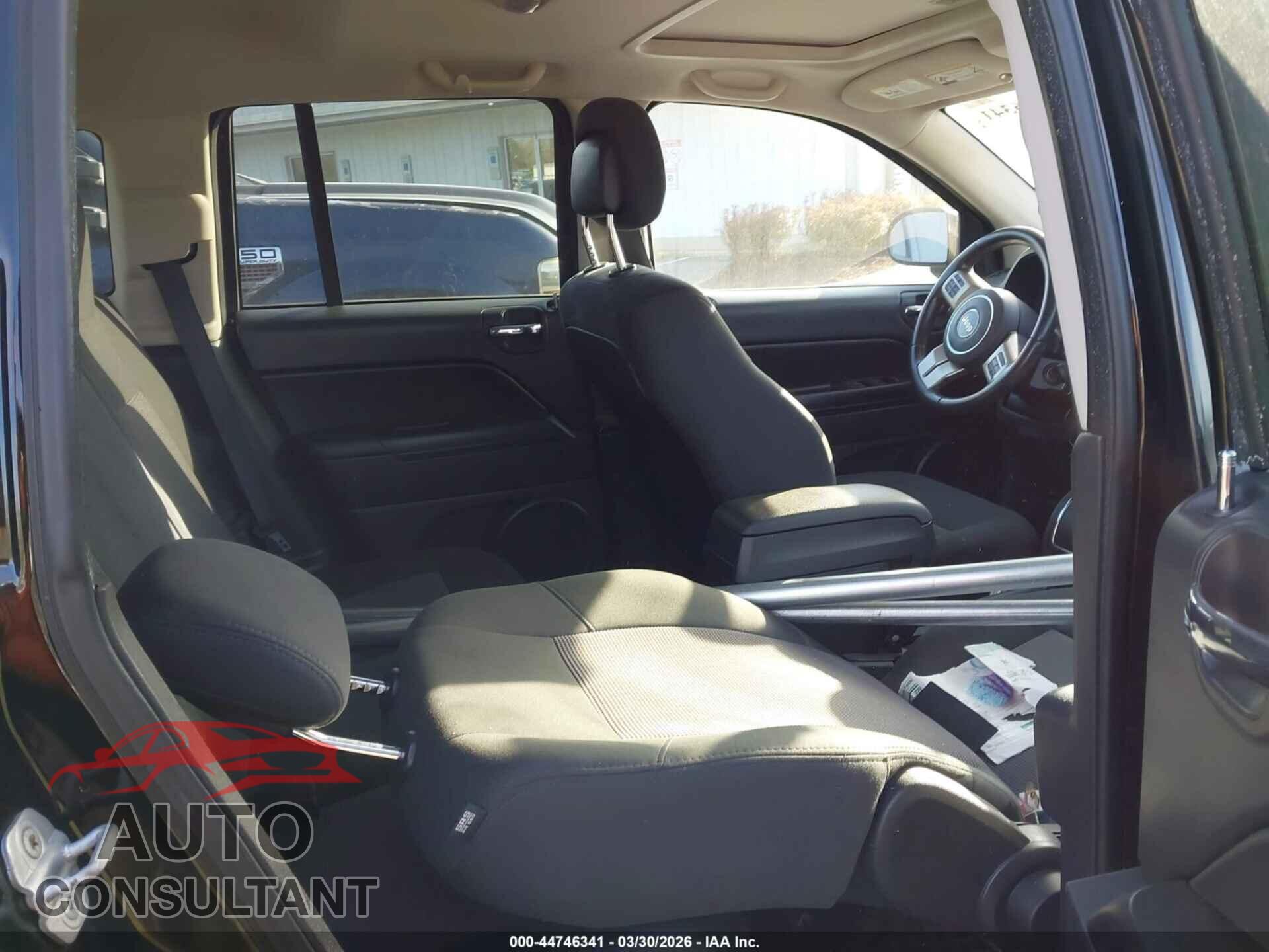 JEEP COMPASS 2012 - 1C4NJDEB6CD676163
