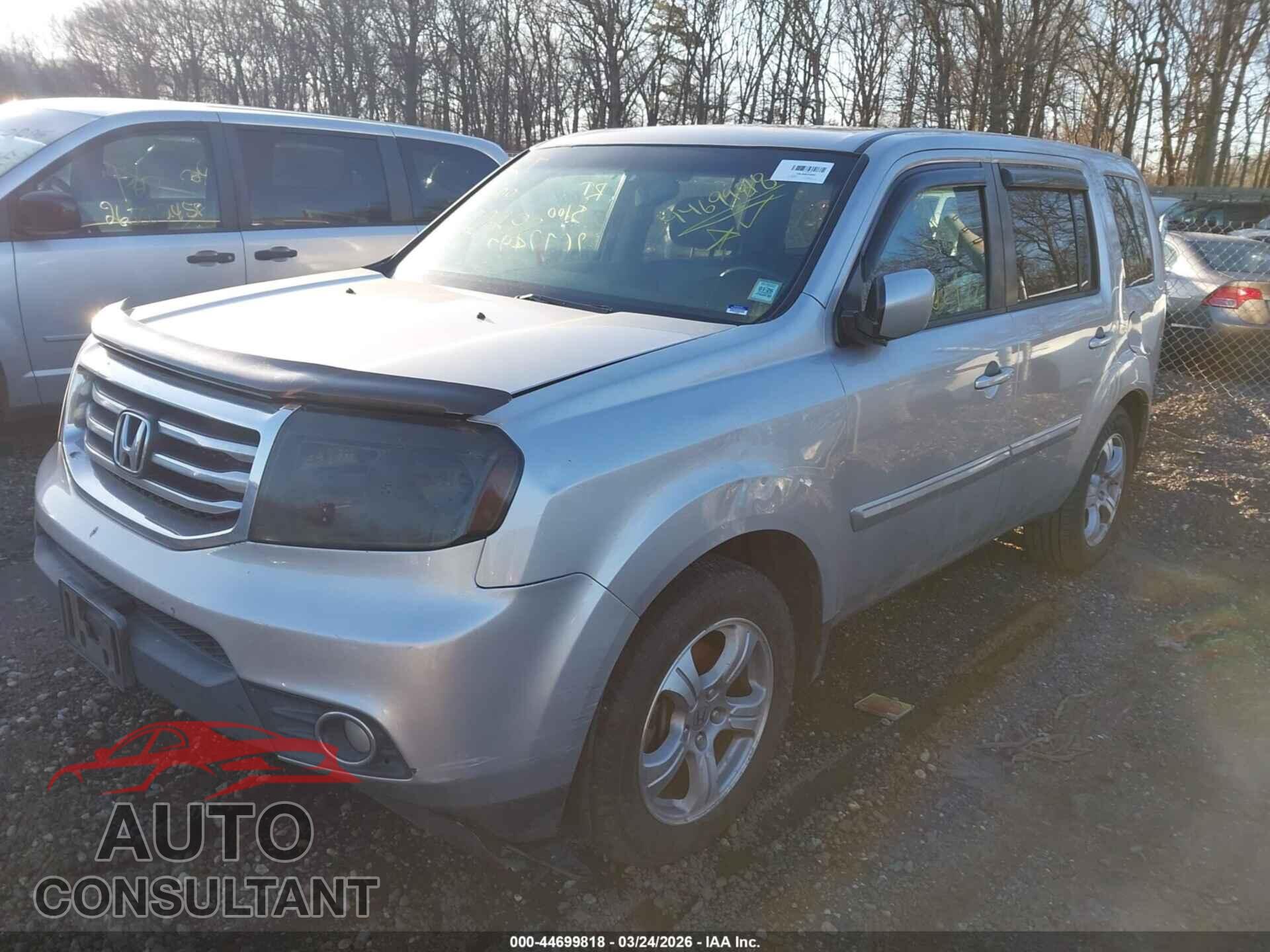 HONDA PILOT 2012 - 5FNYF4H64CB007265