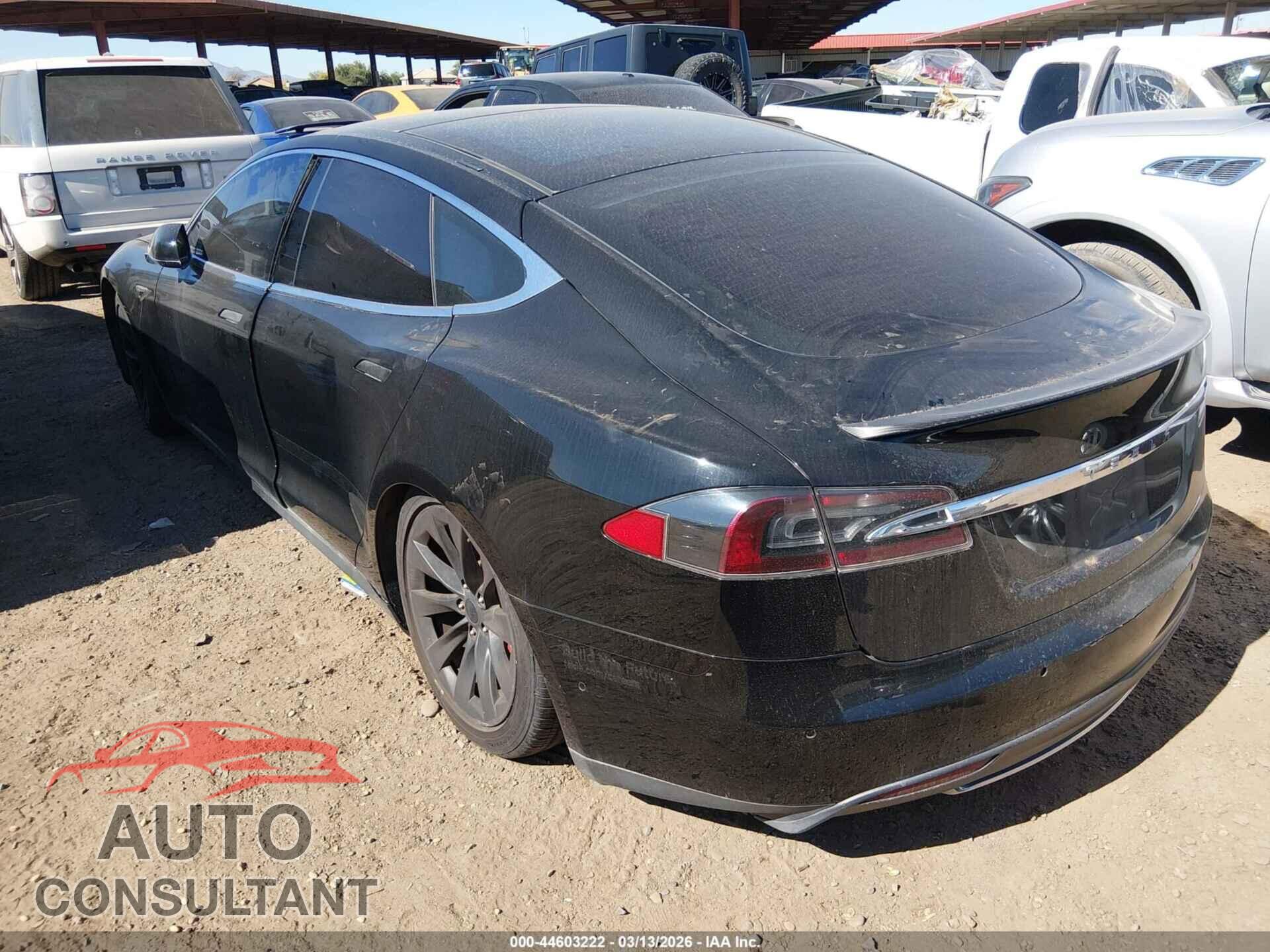TESLA MODEL S 2015 - 5YJSA1H40FF080624