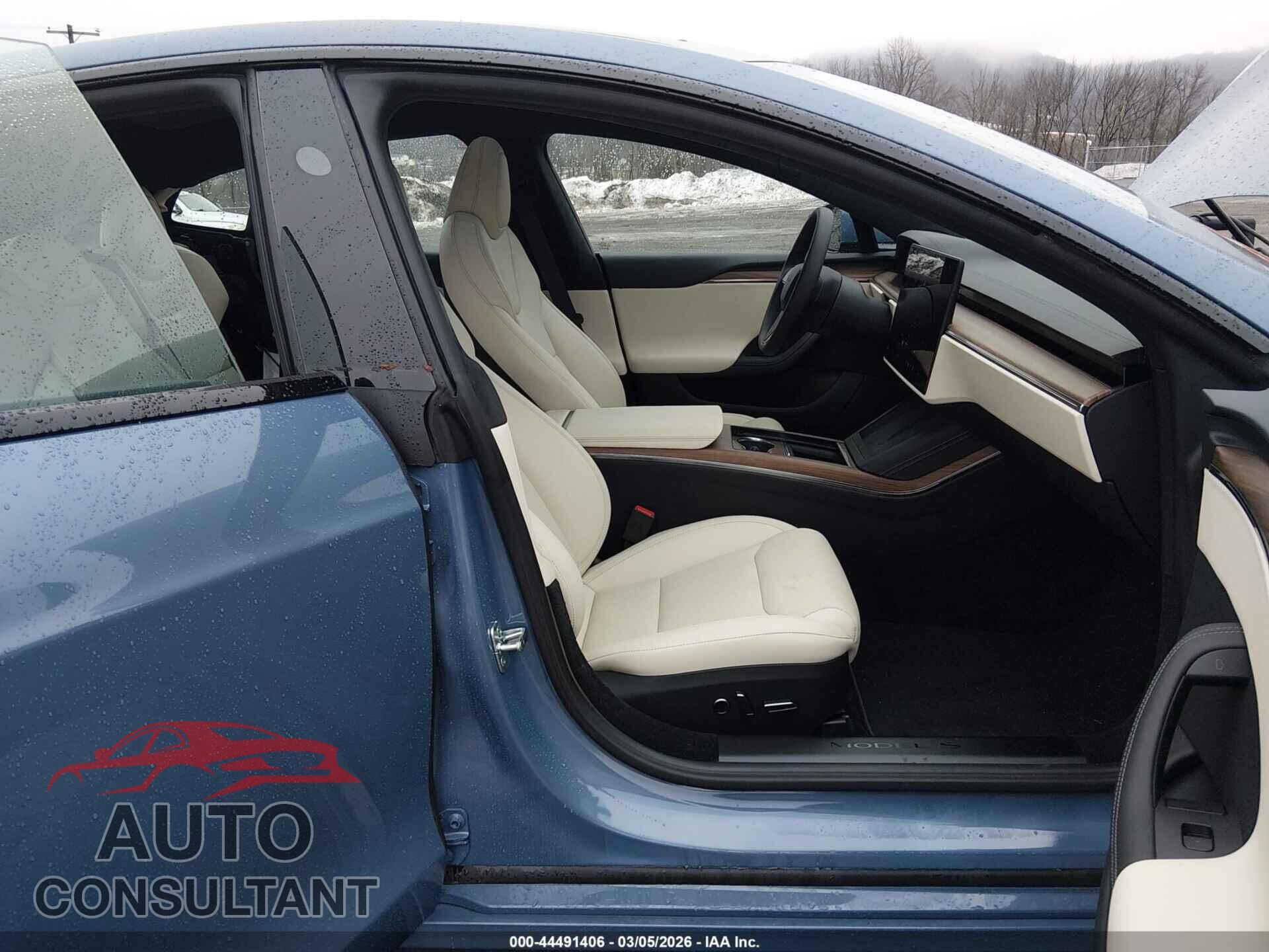 TESLA MODEL S 2026 - 5YJSA1E56TF557355