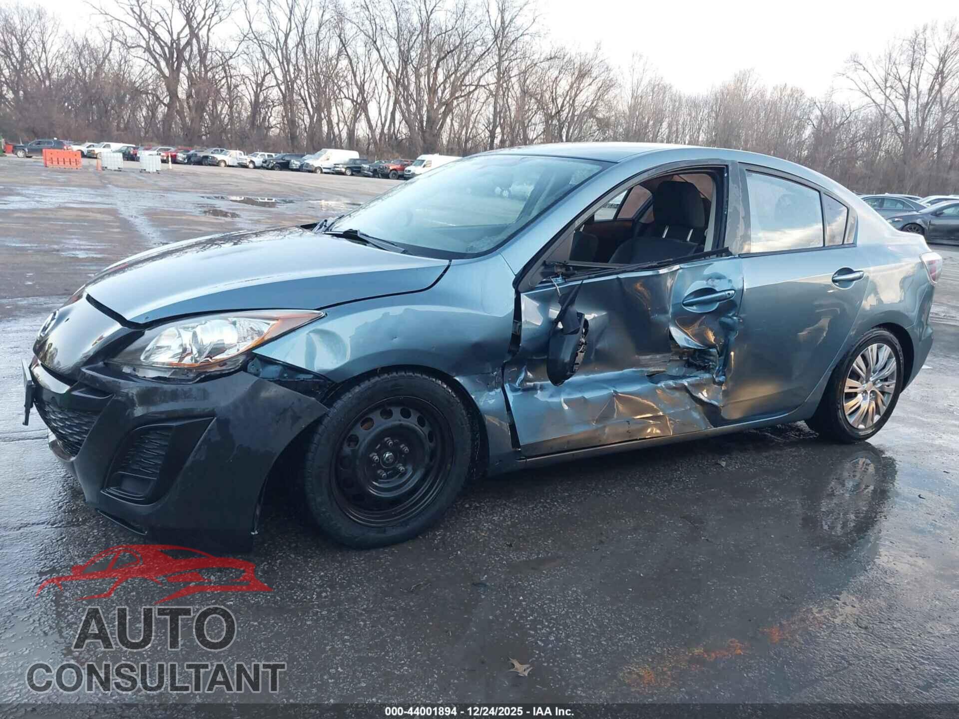 MAZDA MAZDA3 2011 - JM1BL1UG3B1431507
