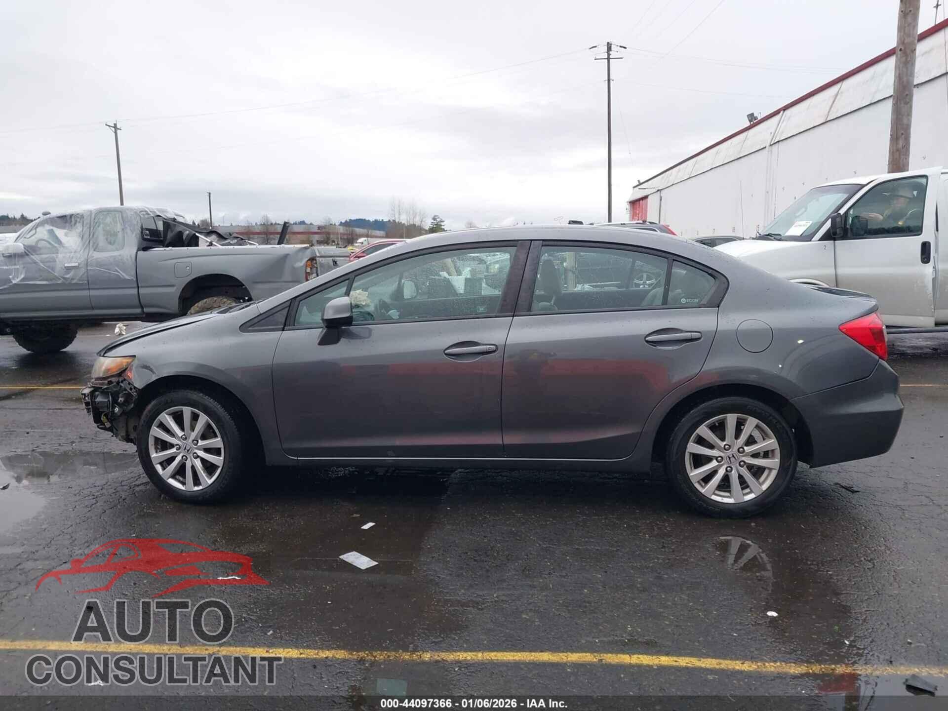 HONDA CIVIC 2012 - 2HGFB2F87CH313996