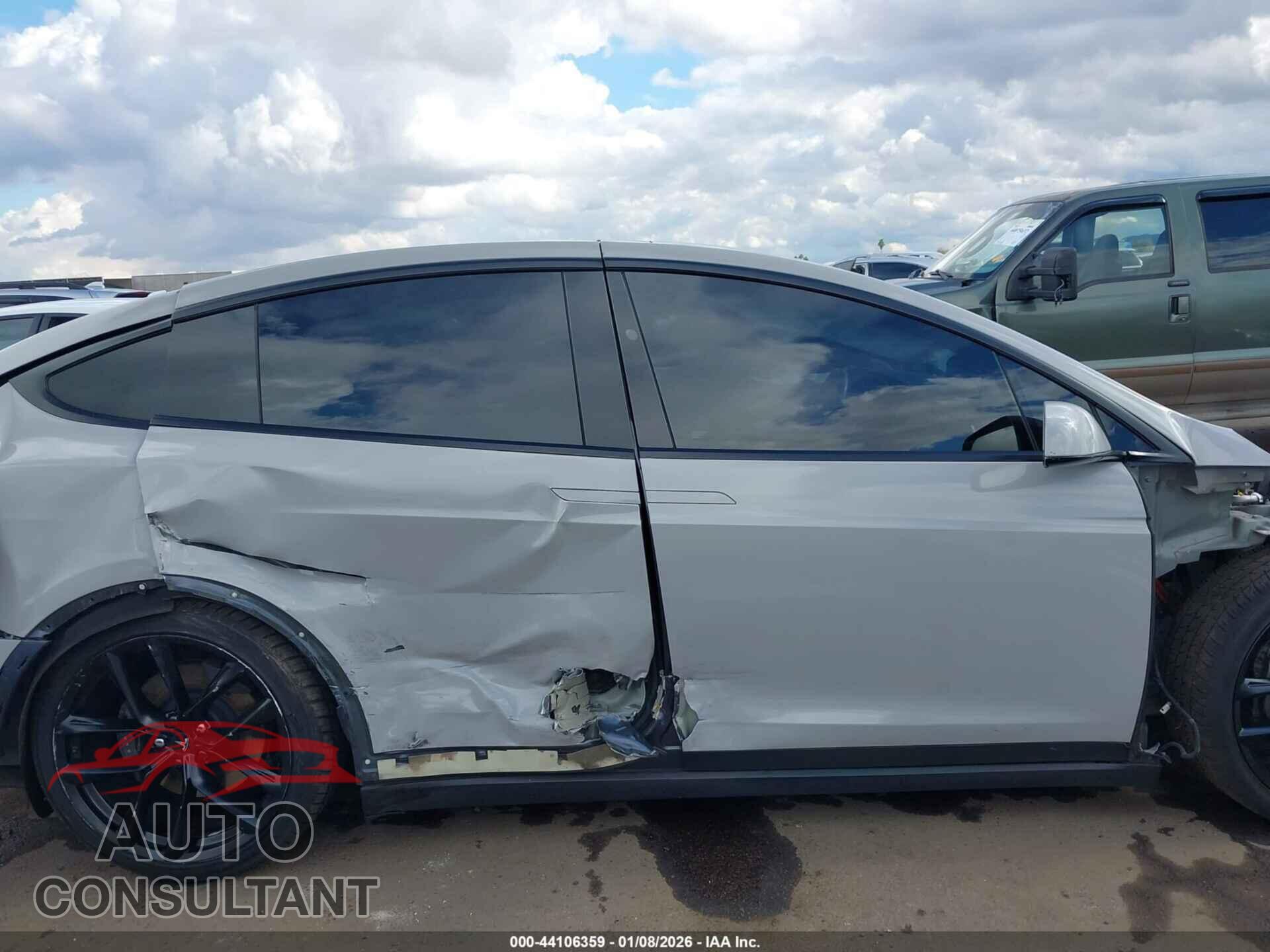 TESLA MODEL X 2017 - 5YJXCDE27HF049359
