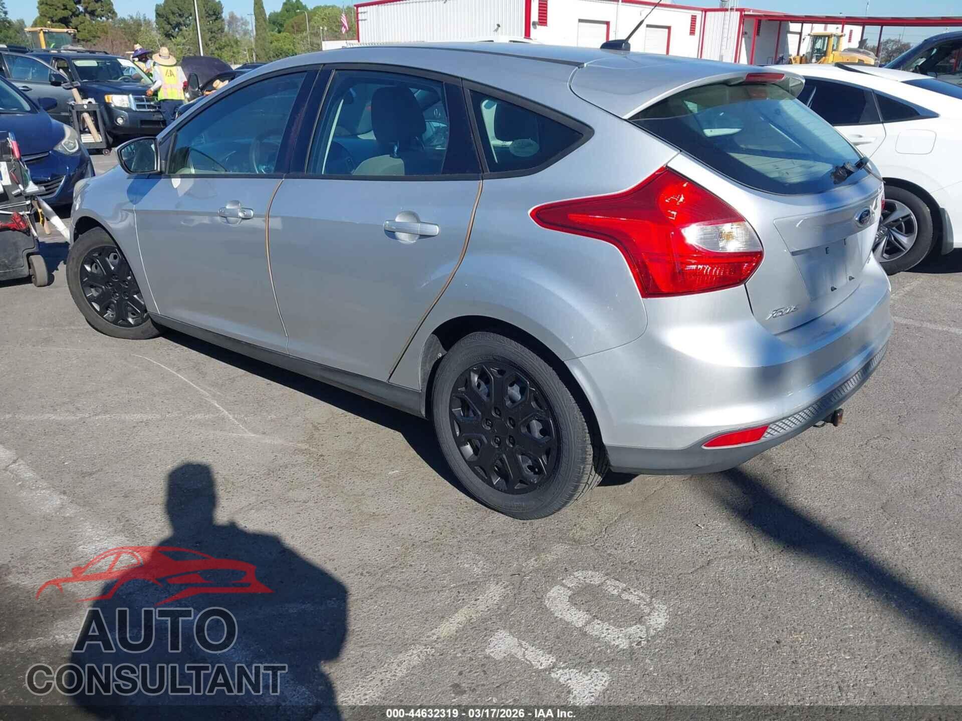 FORD FOCUS 2012 - 1FAHP3K29CL356101
