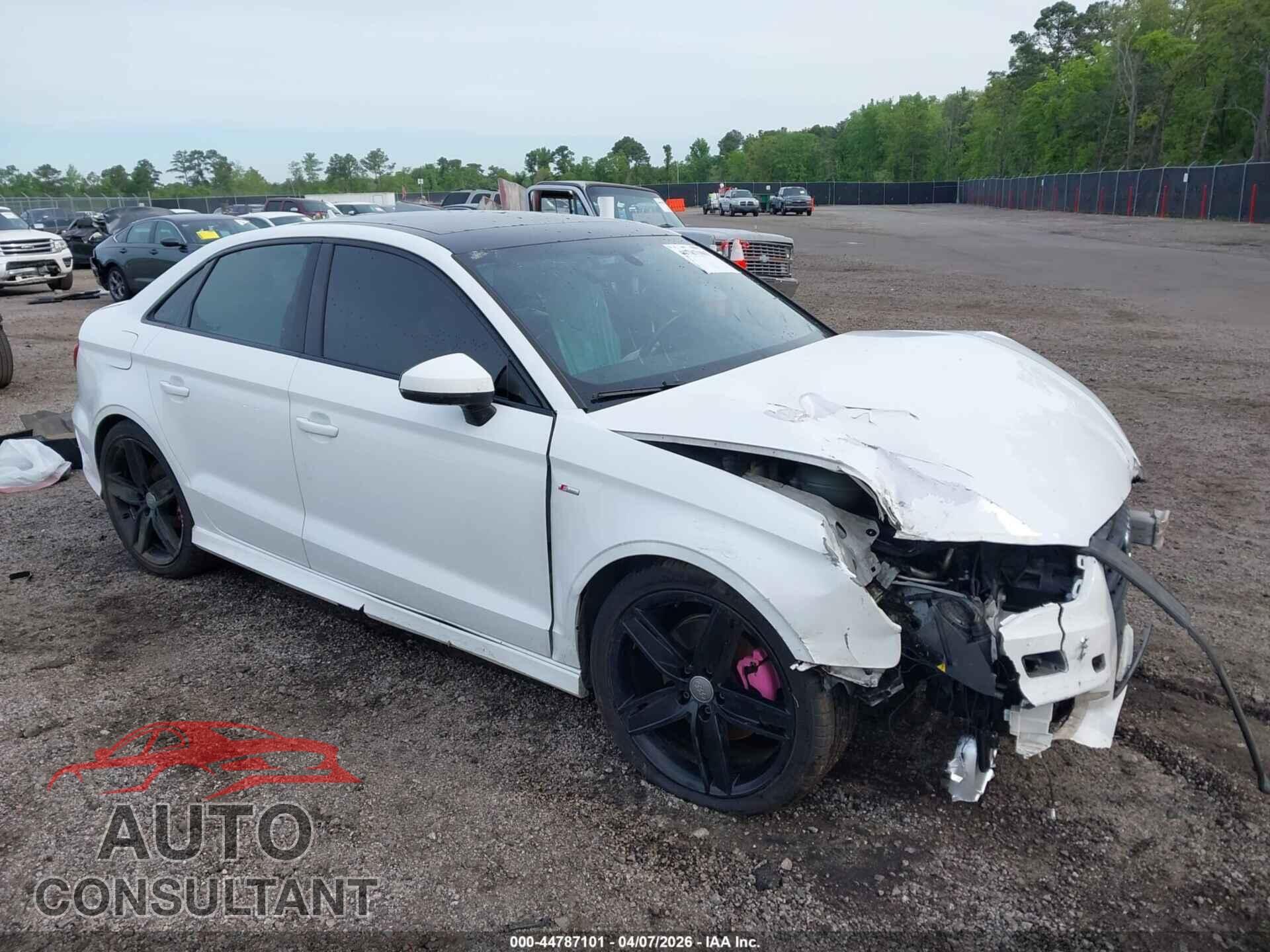 AUDI A3 2016 - WAUA7GFF5G1112329