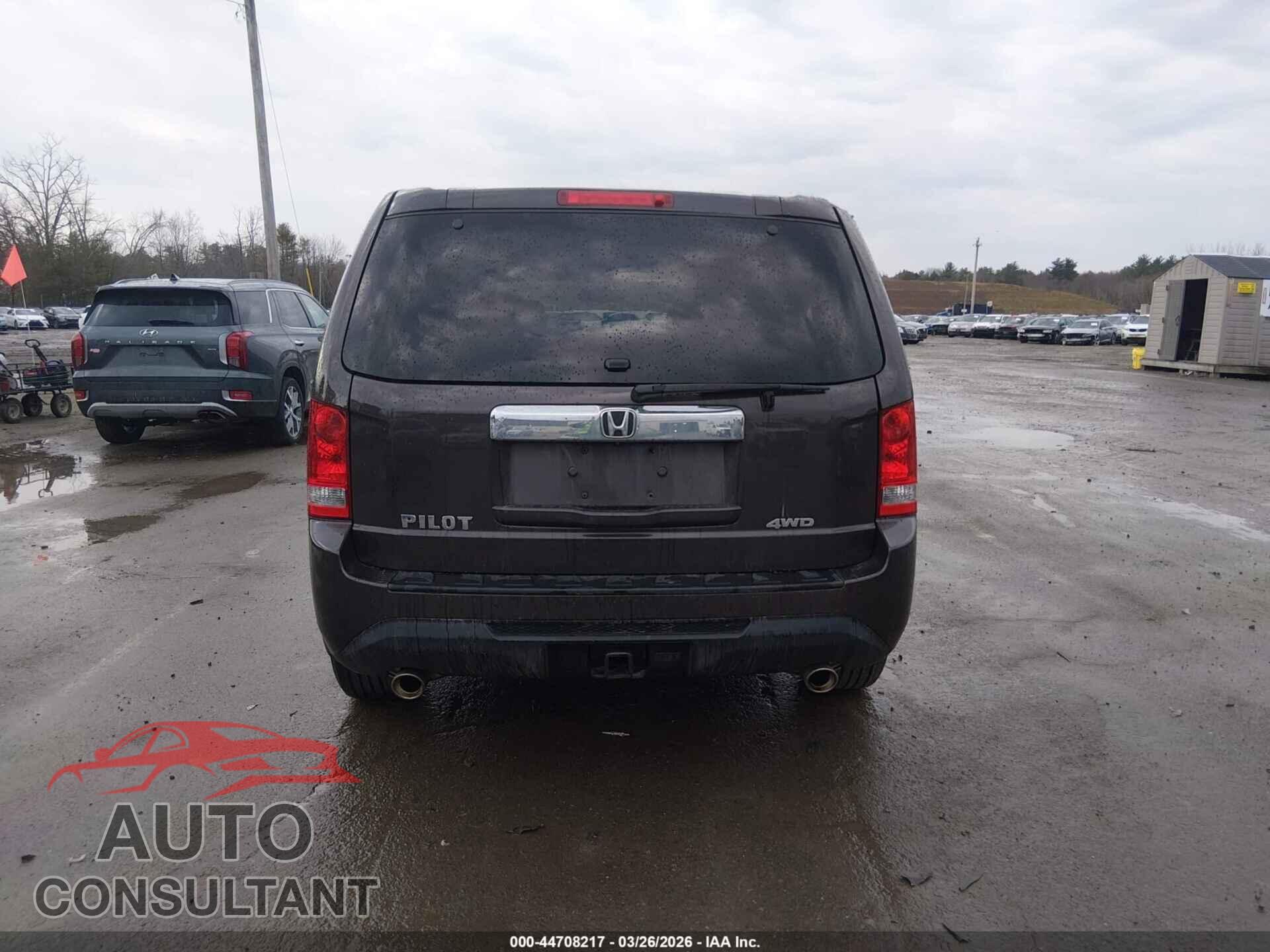 HONDA PILOT 2013 - 5FNYF4H55DB010233