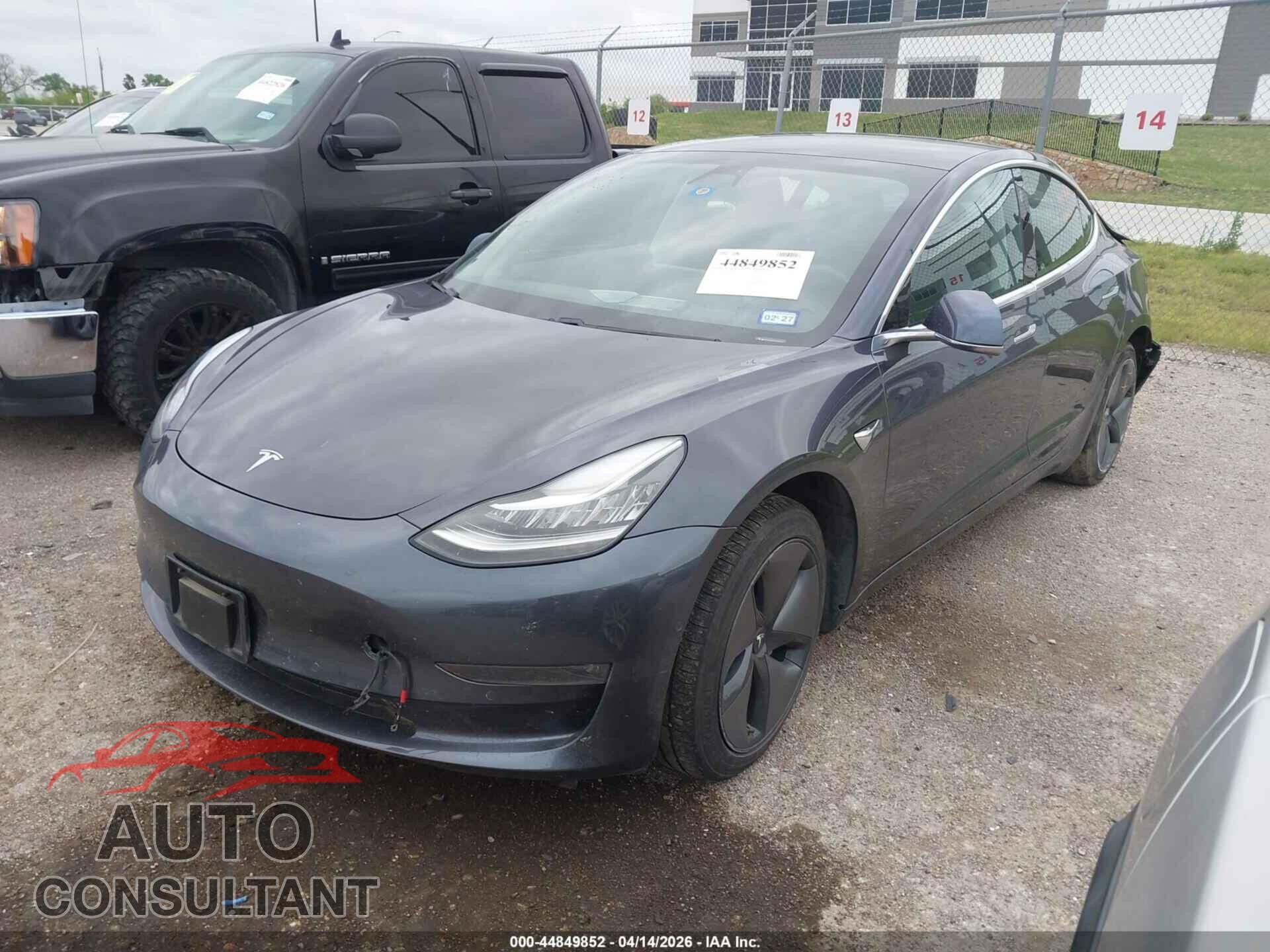 TESLA MODEL 3 2019 - 5YJ3E1EB6KF386510