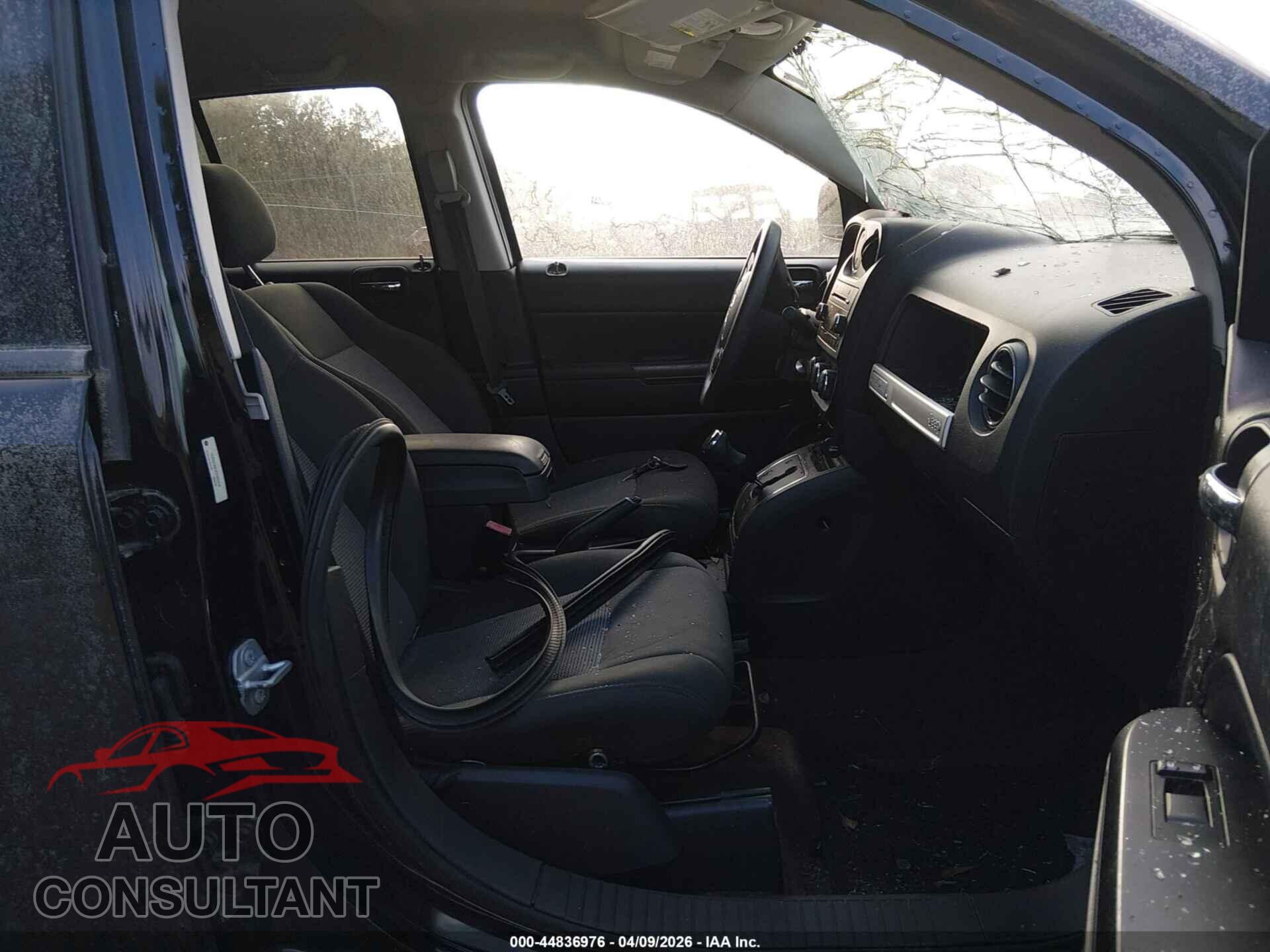 JEEP COMPASS 2015 - 1C4NJCBA3FD262476