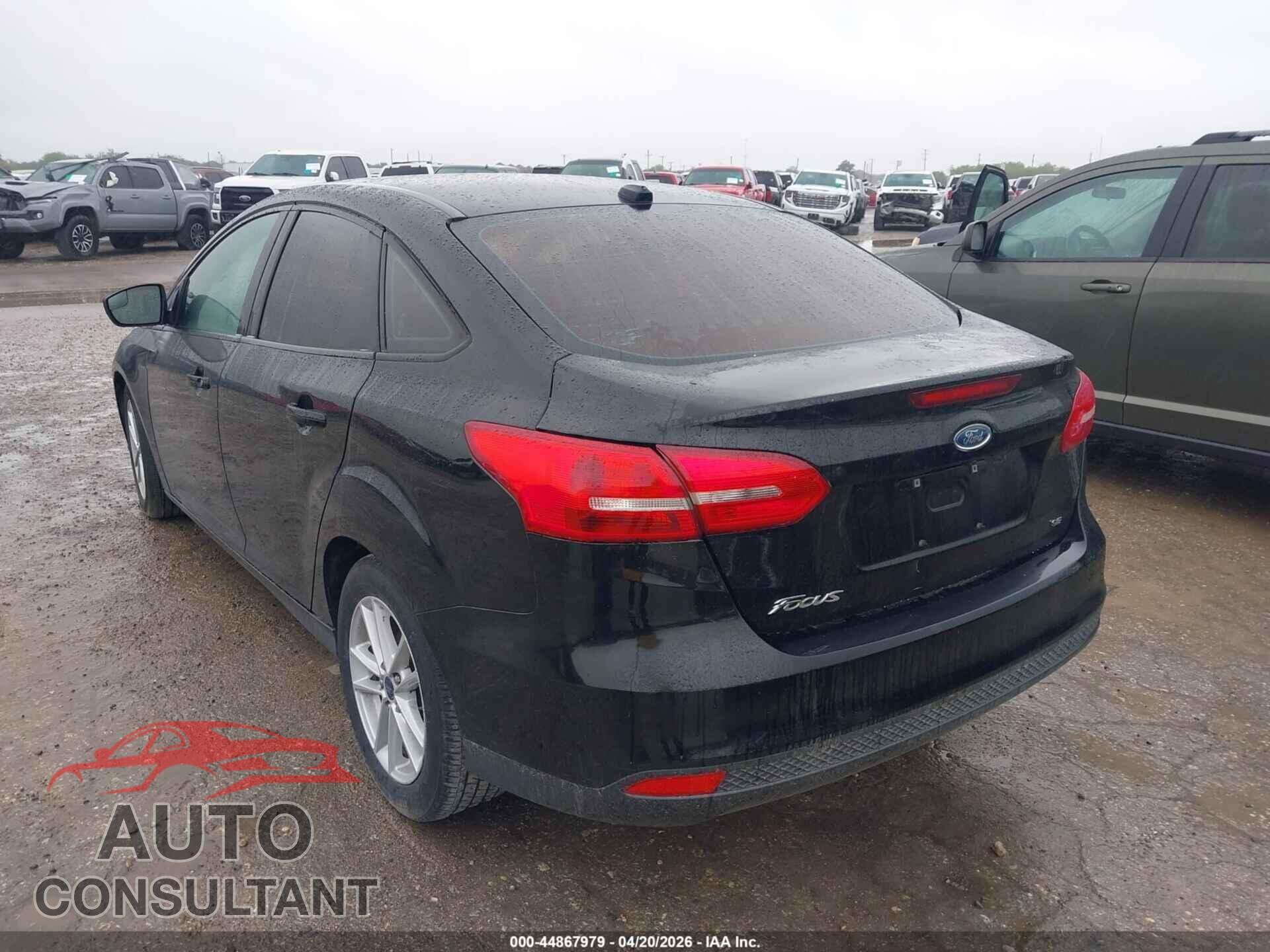 FORD FOCUS 2018 - 1FADP3FE9JL311465
