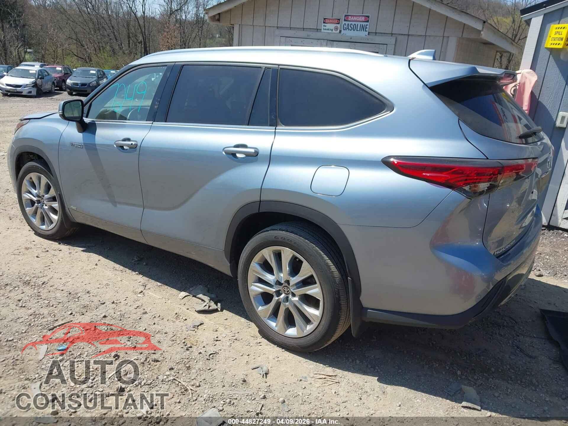 TOYOTA HIGHLANDER 2020 - 5TDXBRCH5LS012984