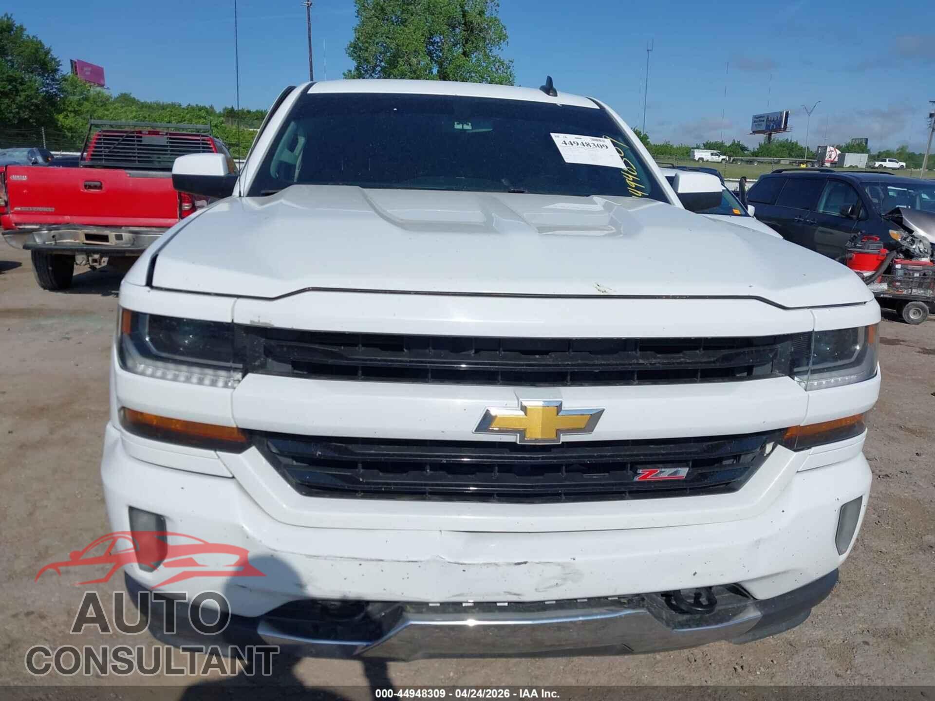 CHEVROLET SILVERADO 1500 2017 - 1GCVKREC4HZ347345