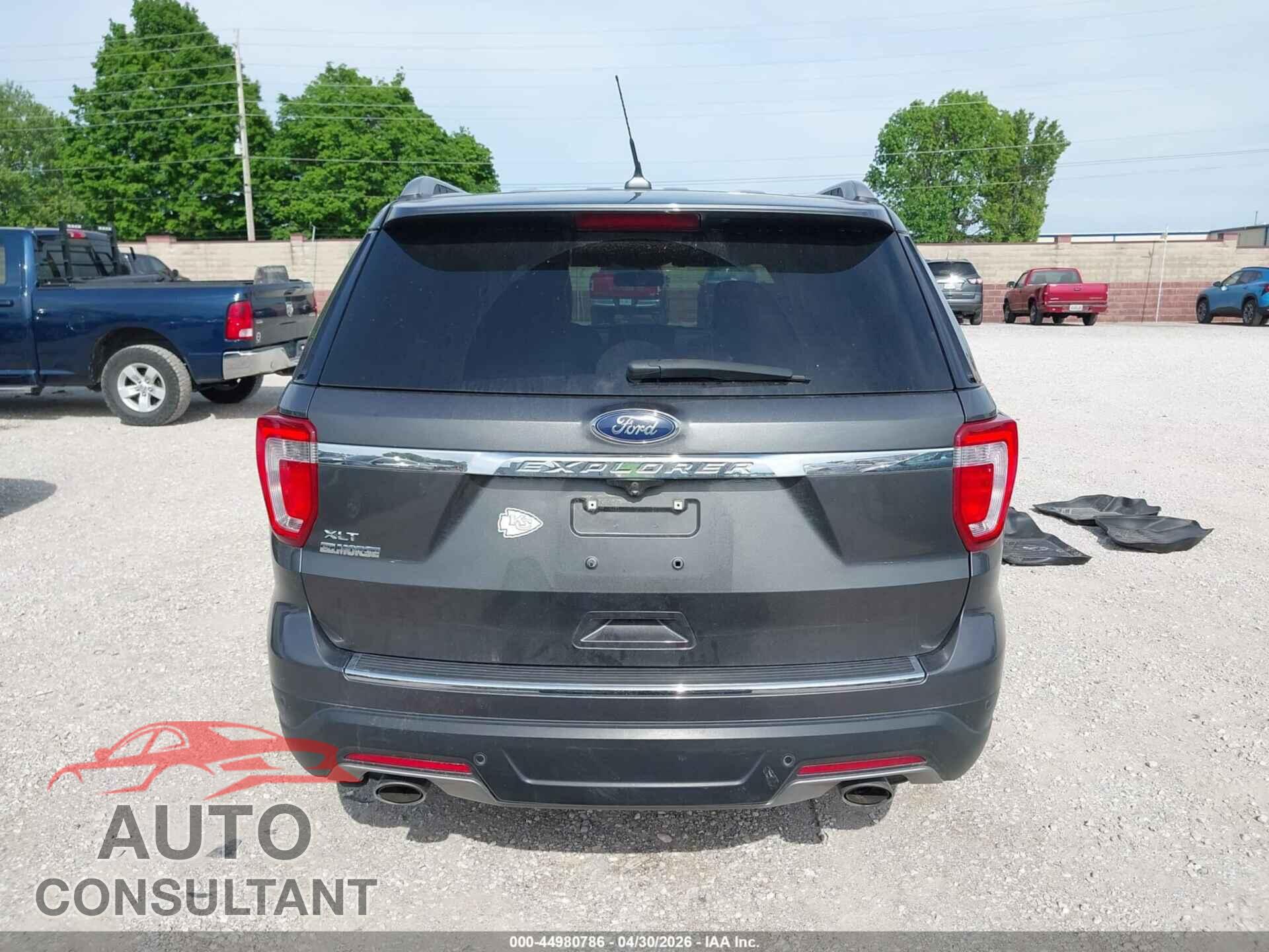 FORD EXPLORER 2018 - 1FM5K7D84JGB52196