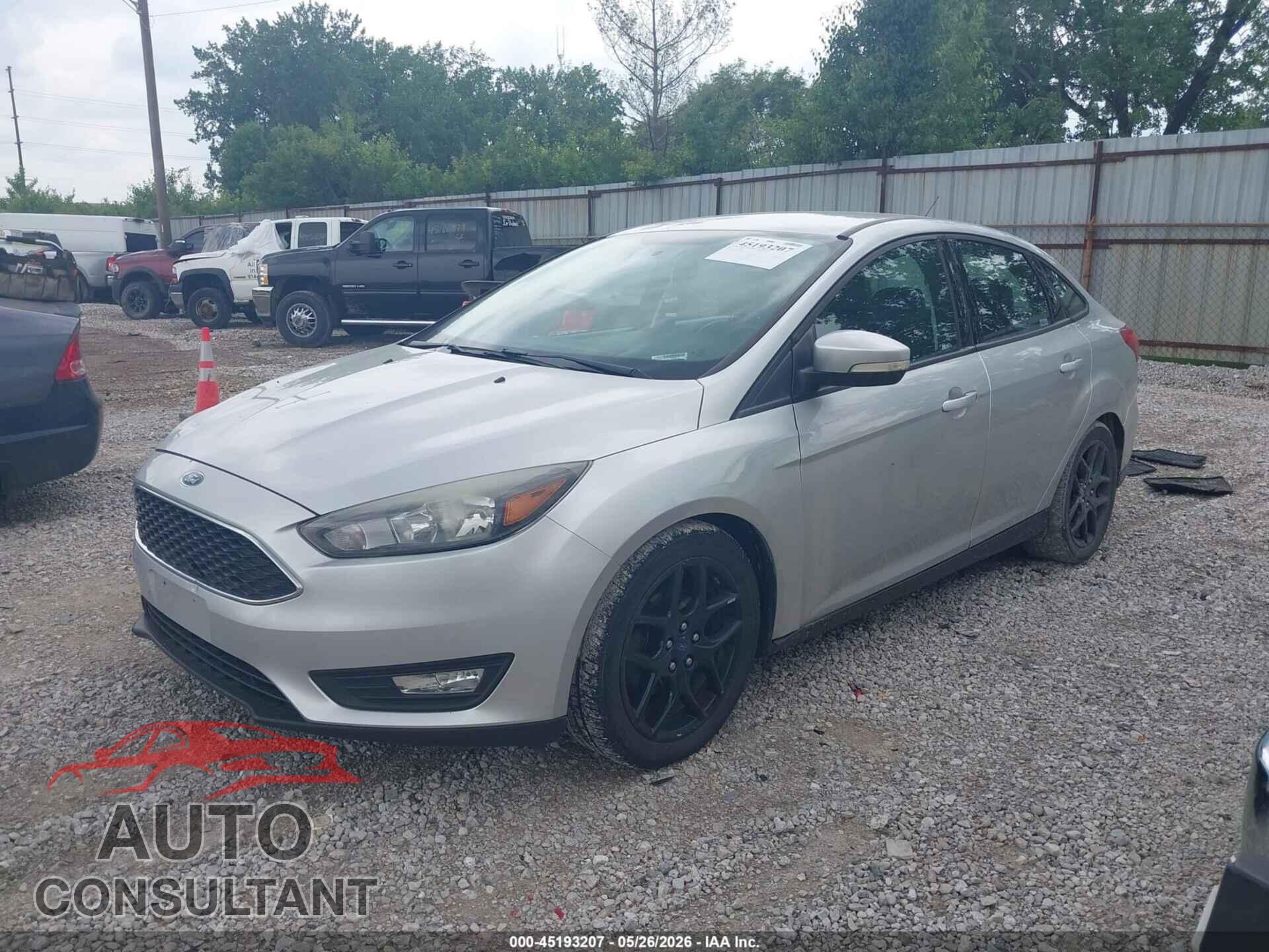 FORD FOCUS 2016 - 1FADP3F27GL318834