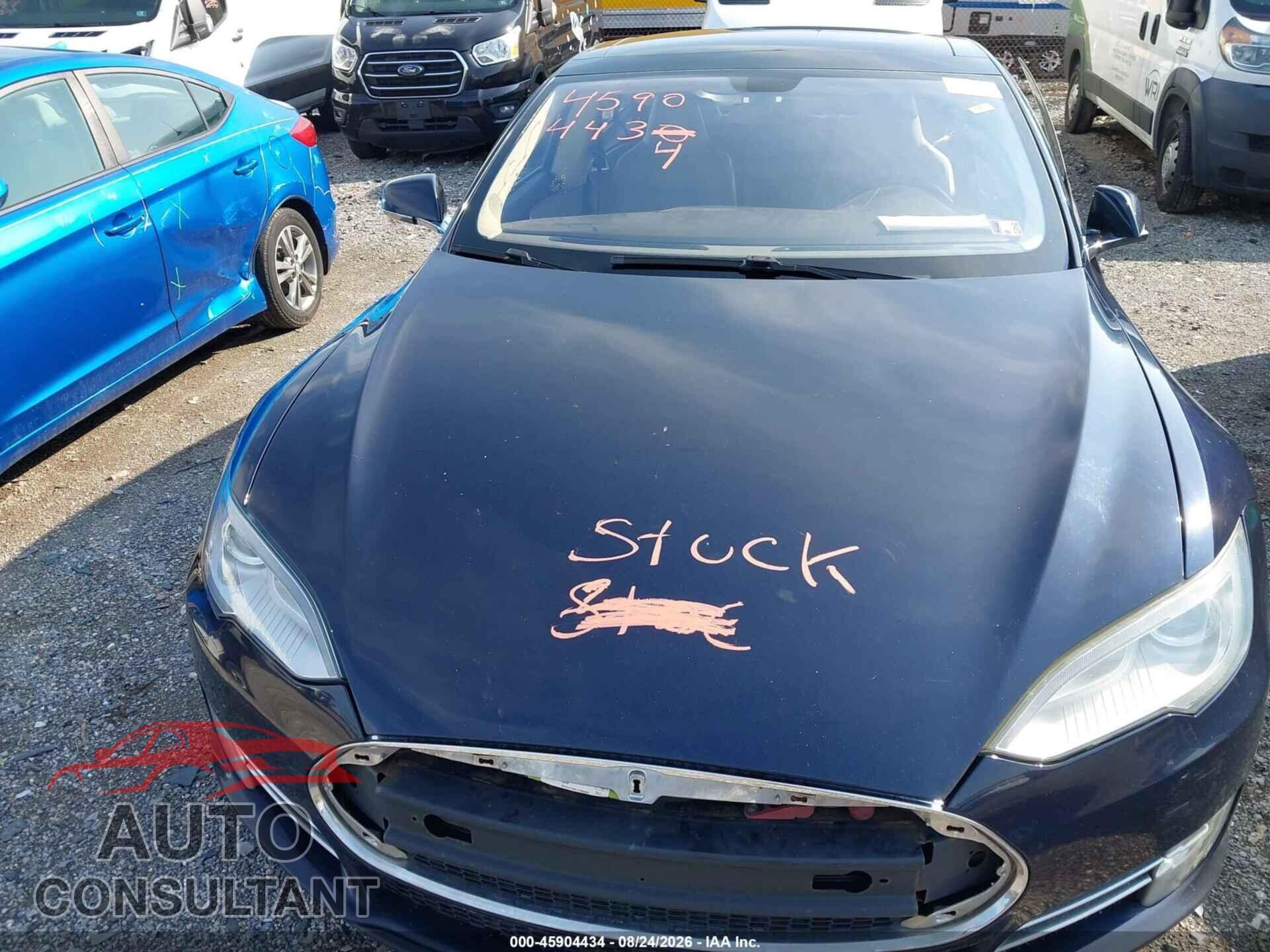 TESLA MODEL S 2014 - 5YJSA1H18EFP33320