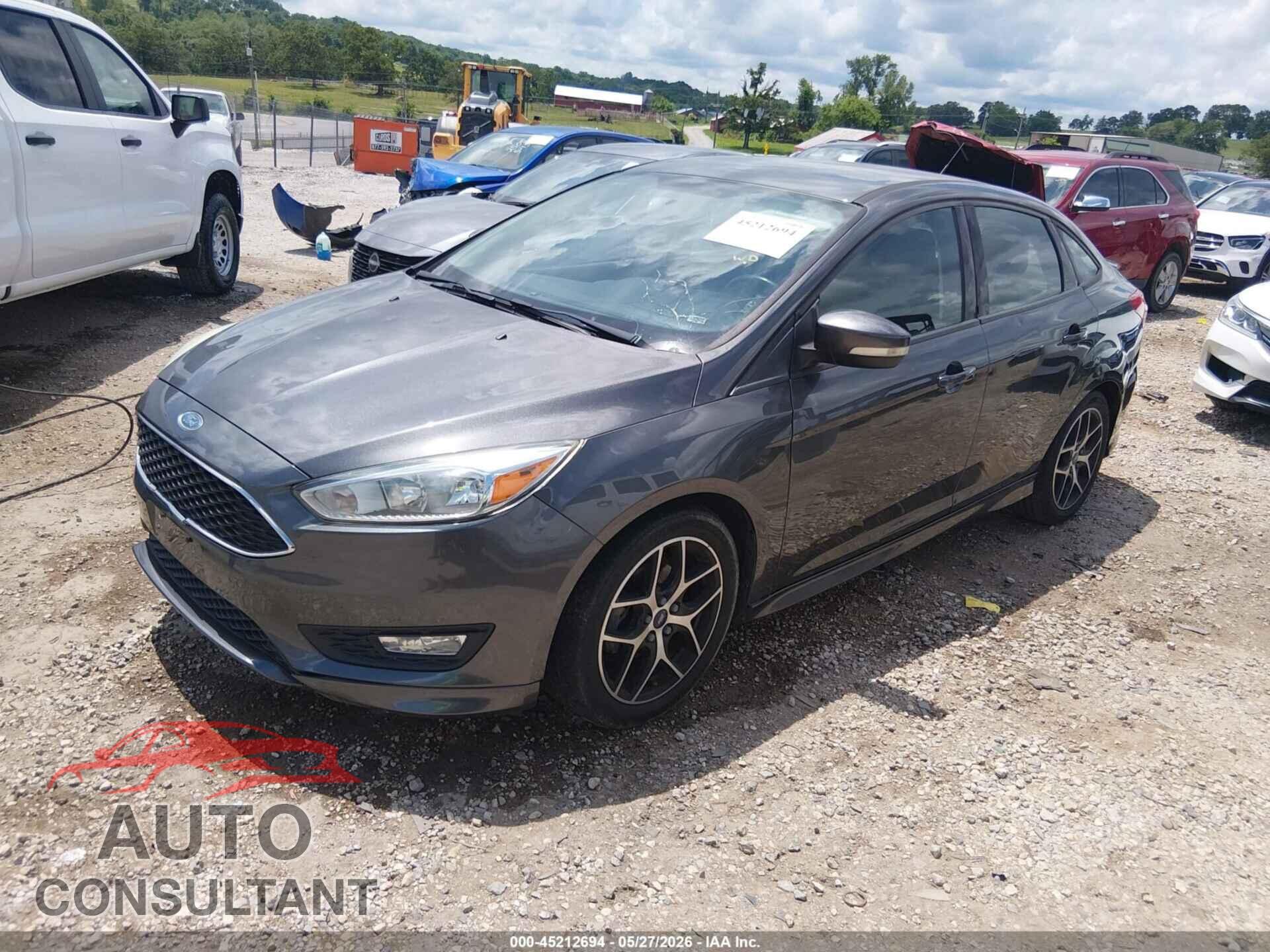 FORD FOCUS 2015 - 1FADP3F24FL300029