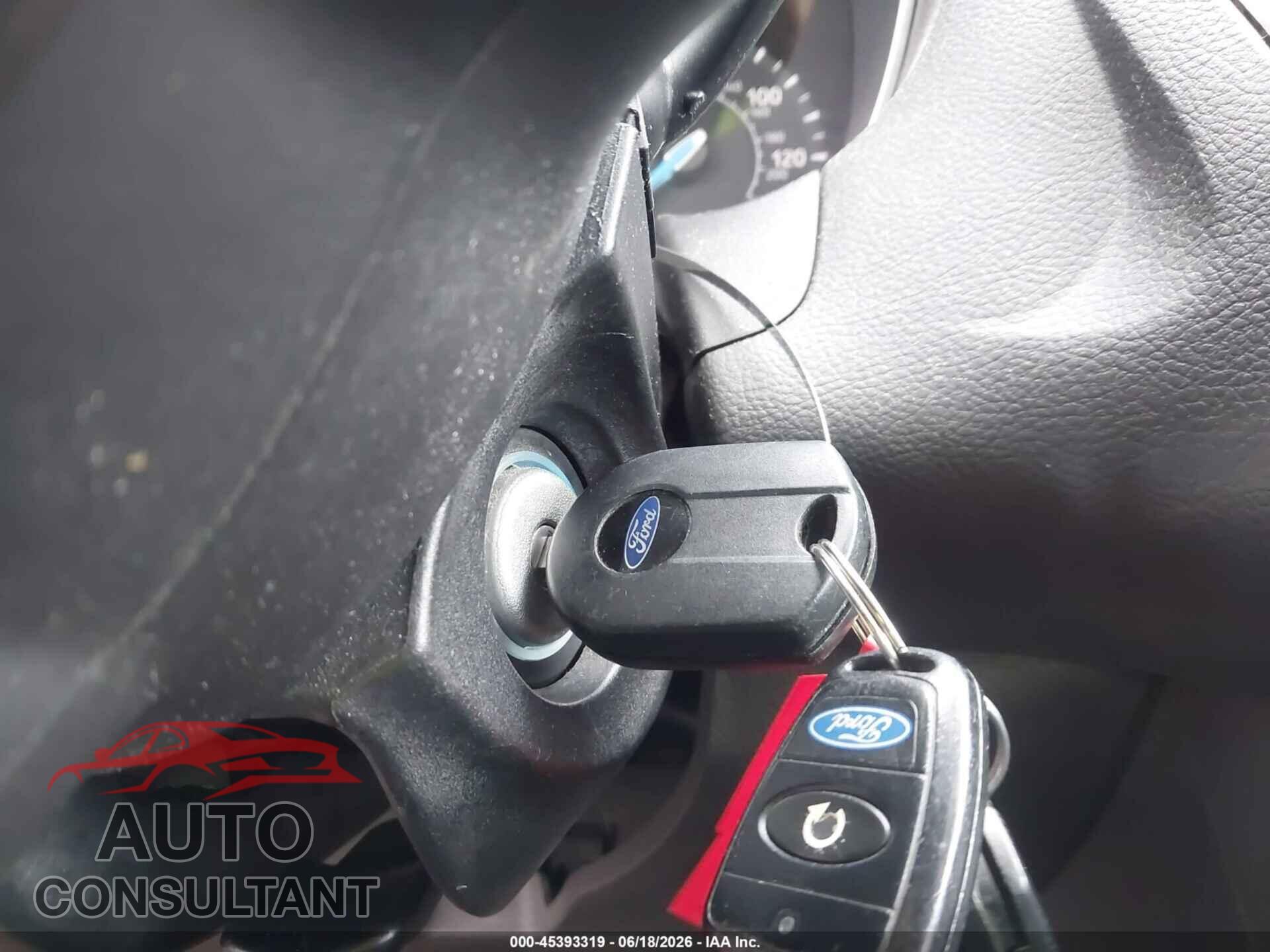 FORD FOCUS 2017 - 1FADP3H24HL295351