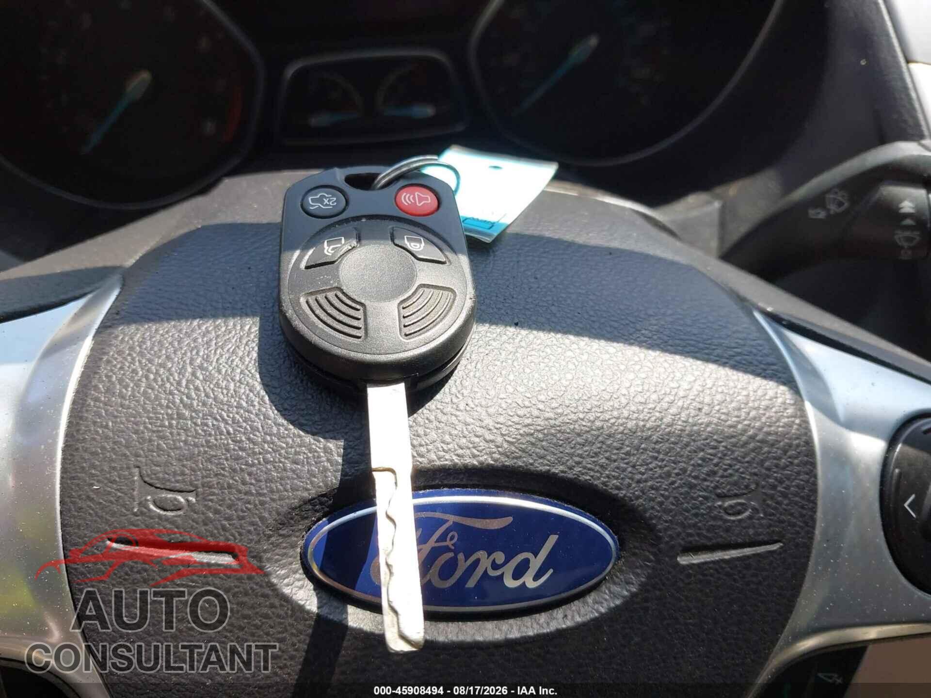FORD FOCUS 2013 - 1FADP3F21DL343997