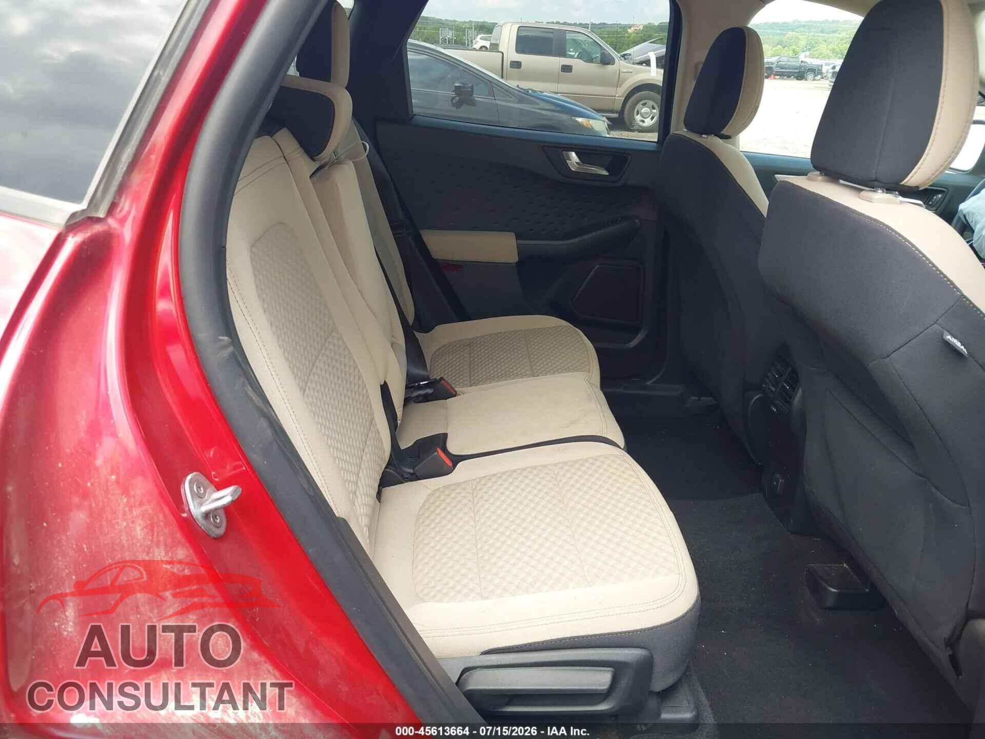 FORD ESCAPE 2020 - 1FMCU0G62LUA68370