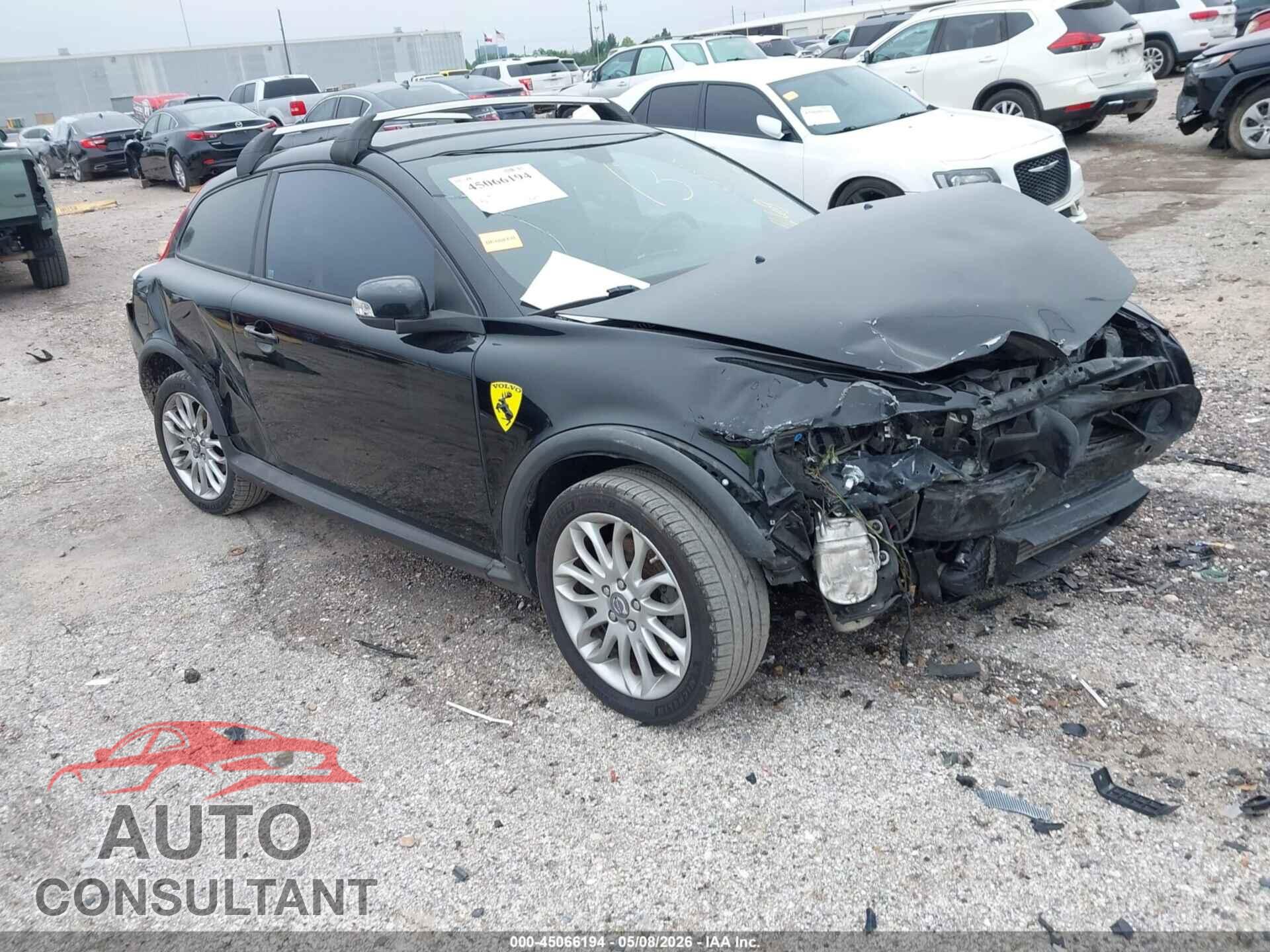 VOLVO C30 2009 - YV1MK672292141668