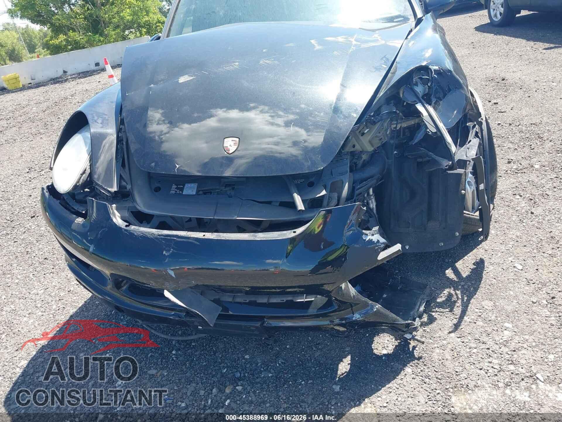 PORSCHE CAYENNE 2013 - WP1AB2A2XDLA80758