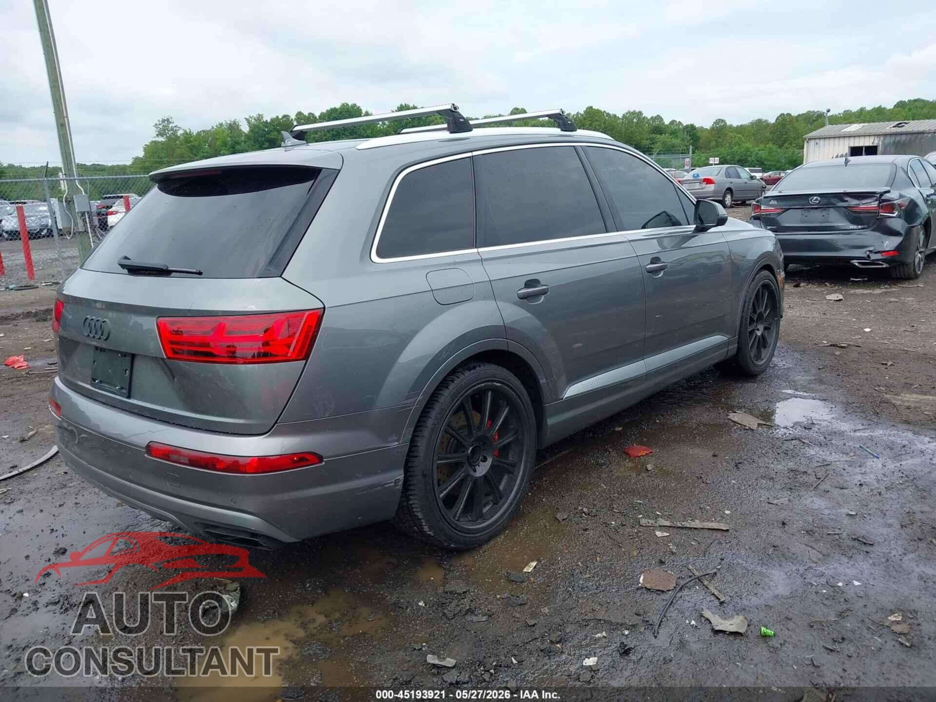 AUDI Q7 2017 - WA1LABF75HD053091