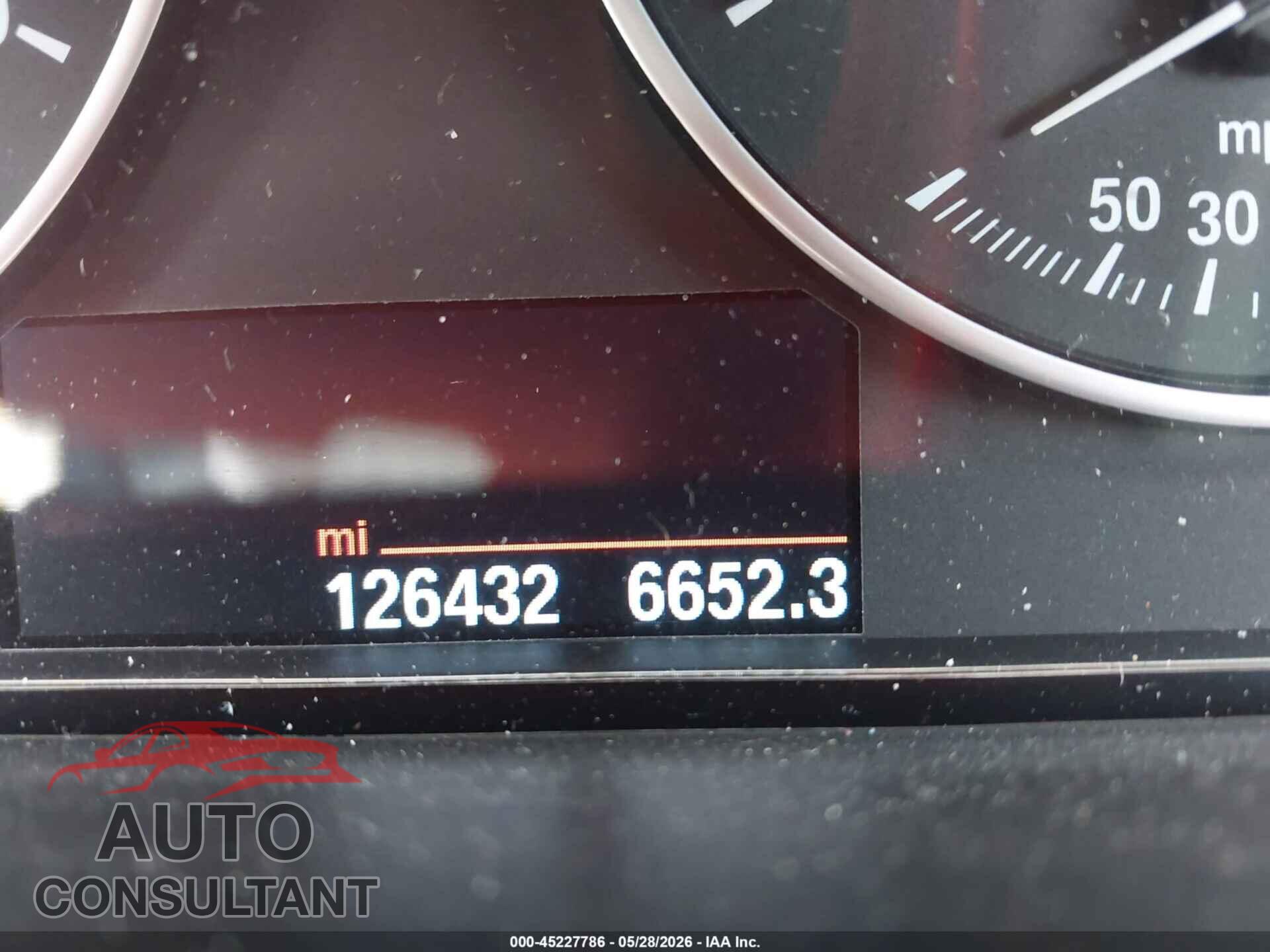 BMW 320I 2016 - WBA8E1G5XGNU11296