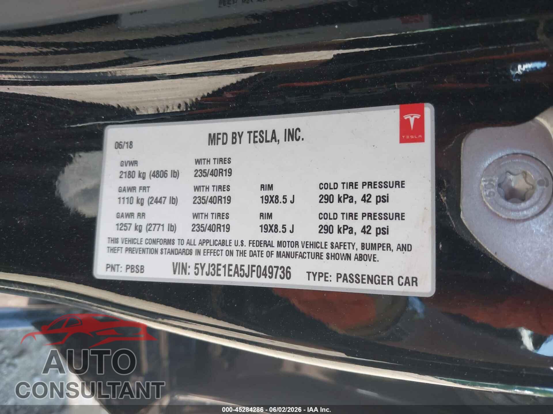 TESLA MODEL 3 2018 - 5YJ3E1EA5JF049736
