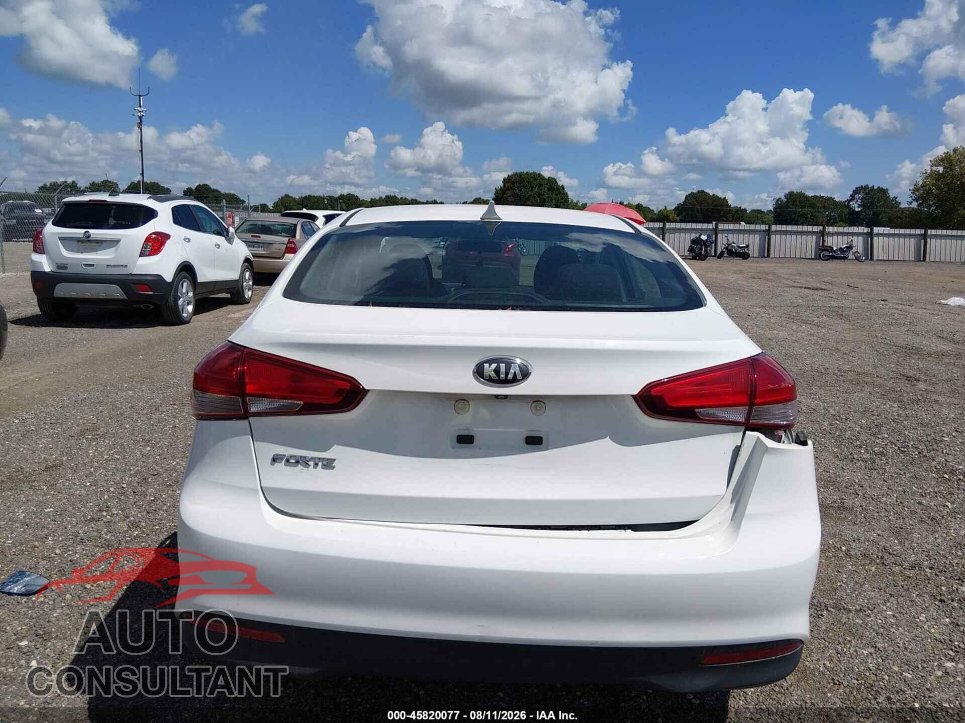 KIA FORTE 2018 - 3KPFK4A79JE276404