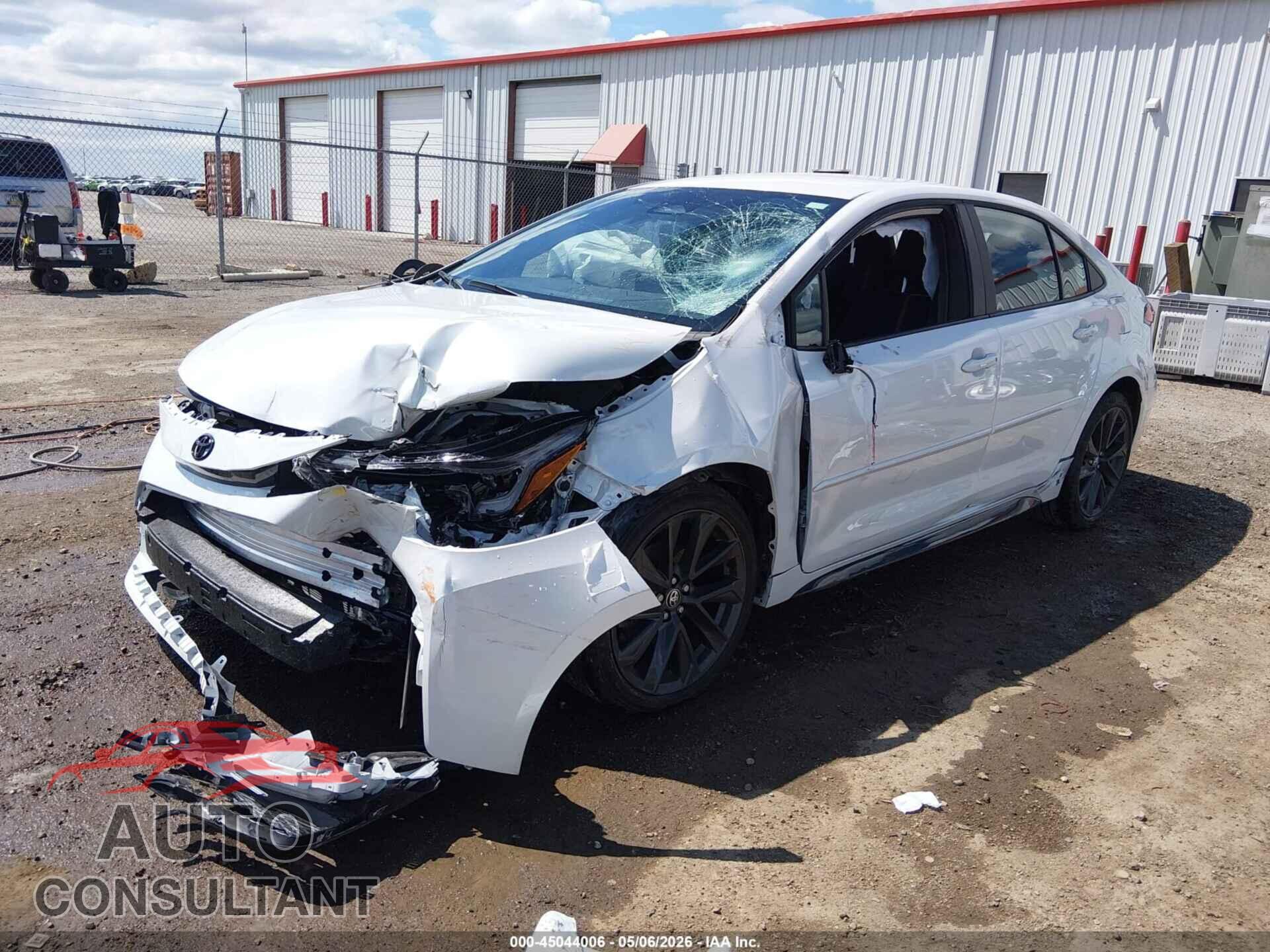 TOYOTA COROLLA 2026 - 5YFS4MCE5TP262795