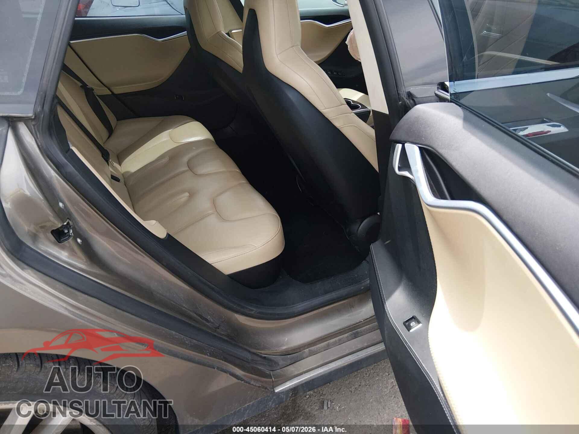 TESLA MODEL S 2015 - 5YJSA1H20FF096434