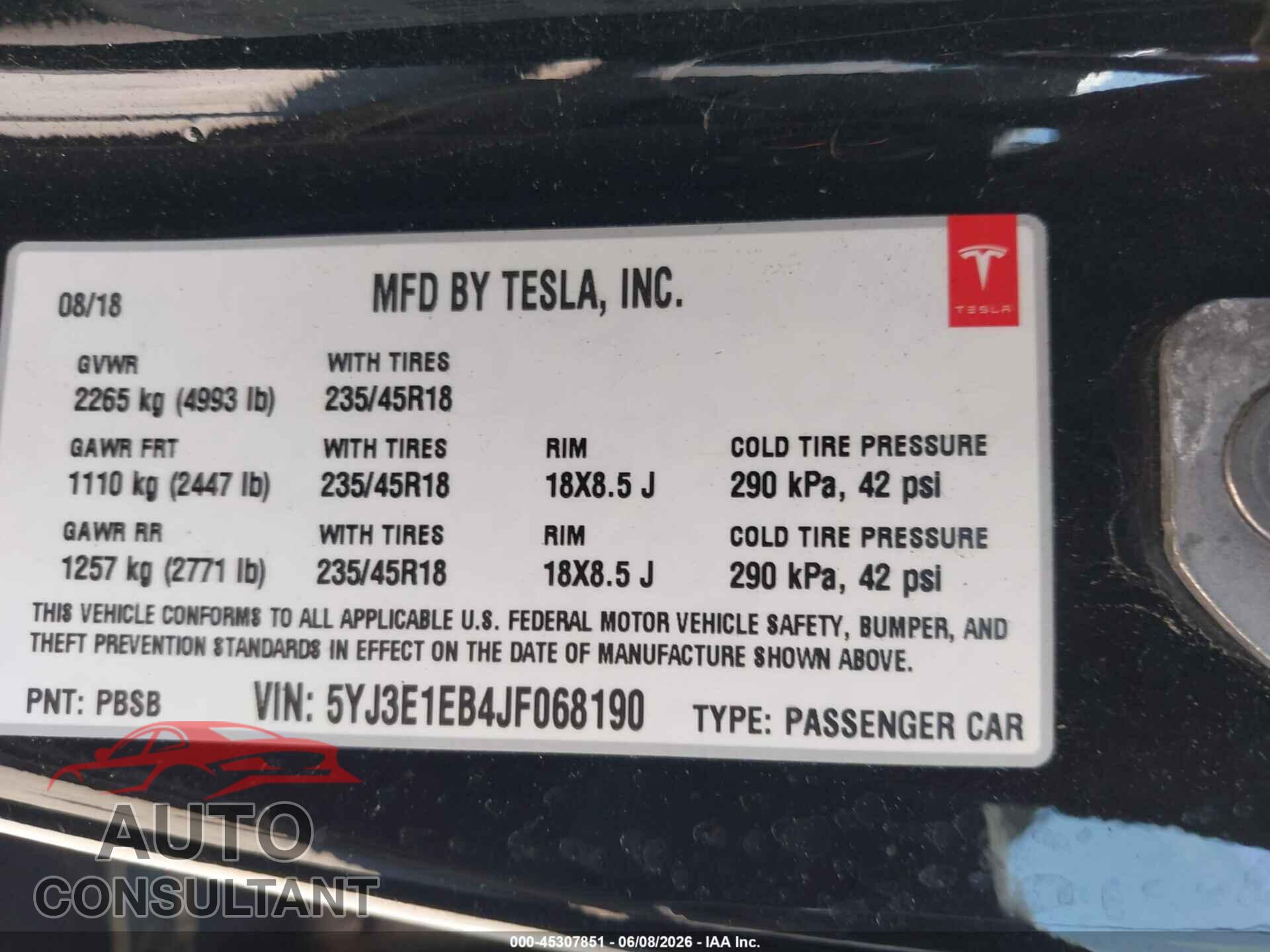 TESLA MODEL 3 2018 - 5YJ3E1EB4JF068190