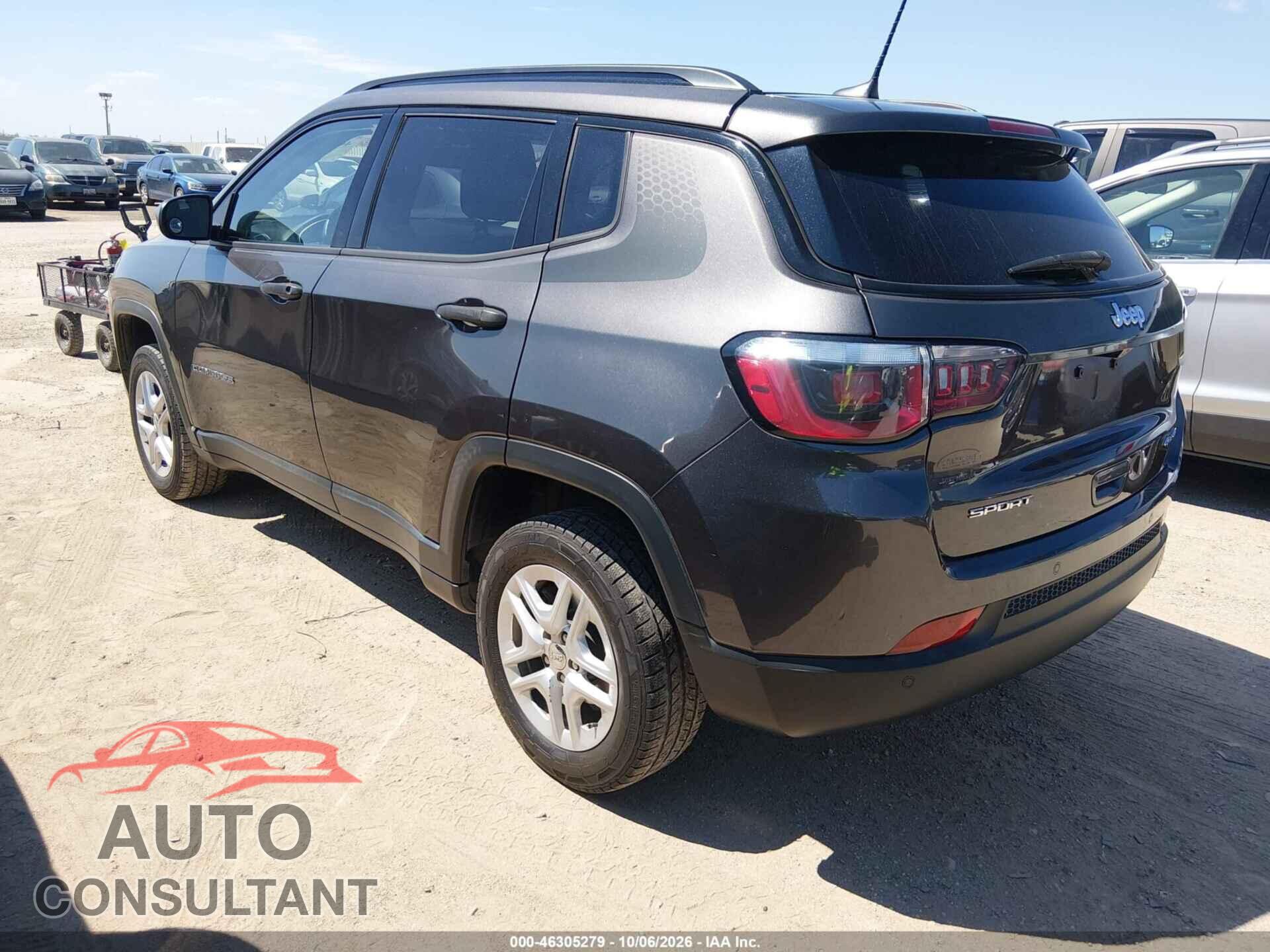 JEEP COMPASS 2018 - 3C4NJDAB4JT190917