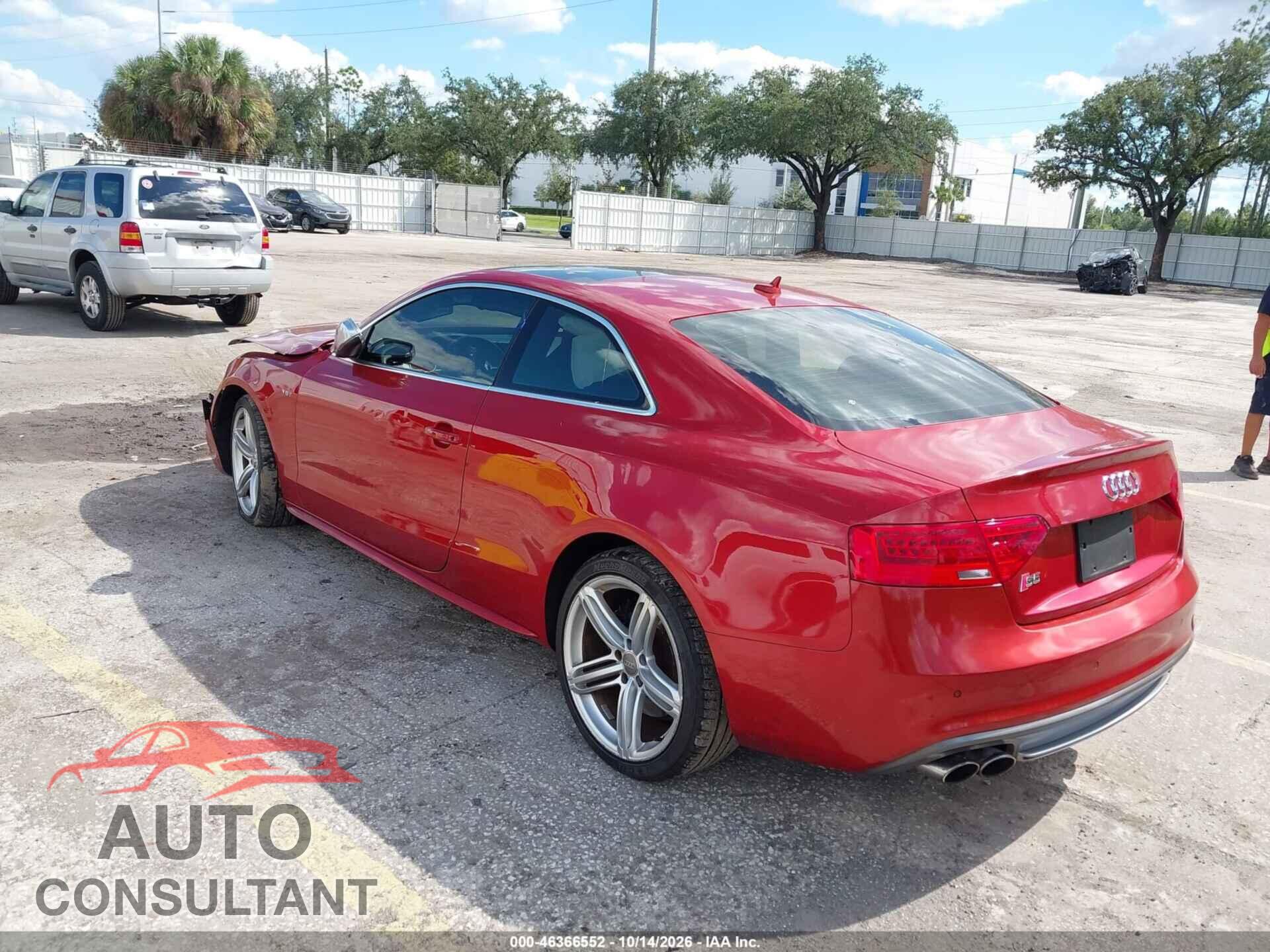 AUDI S5 2014 - WAUCGAFR8EA021455