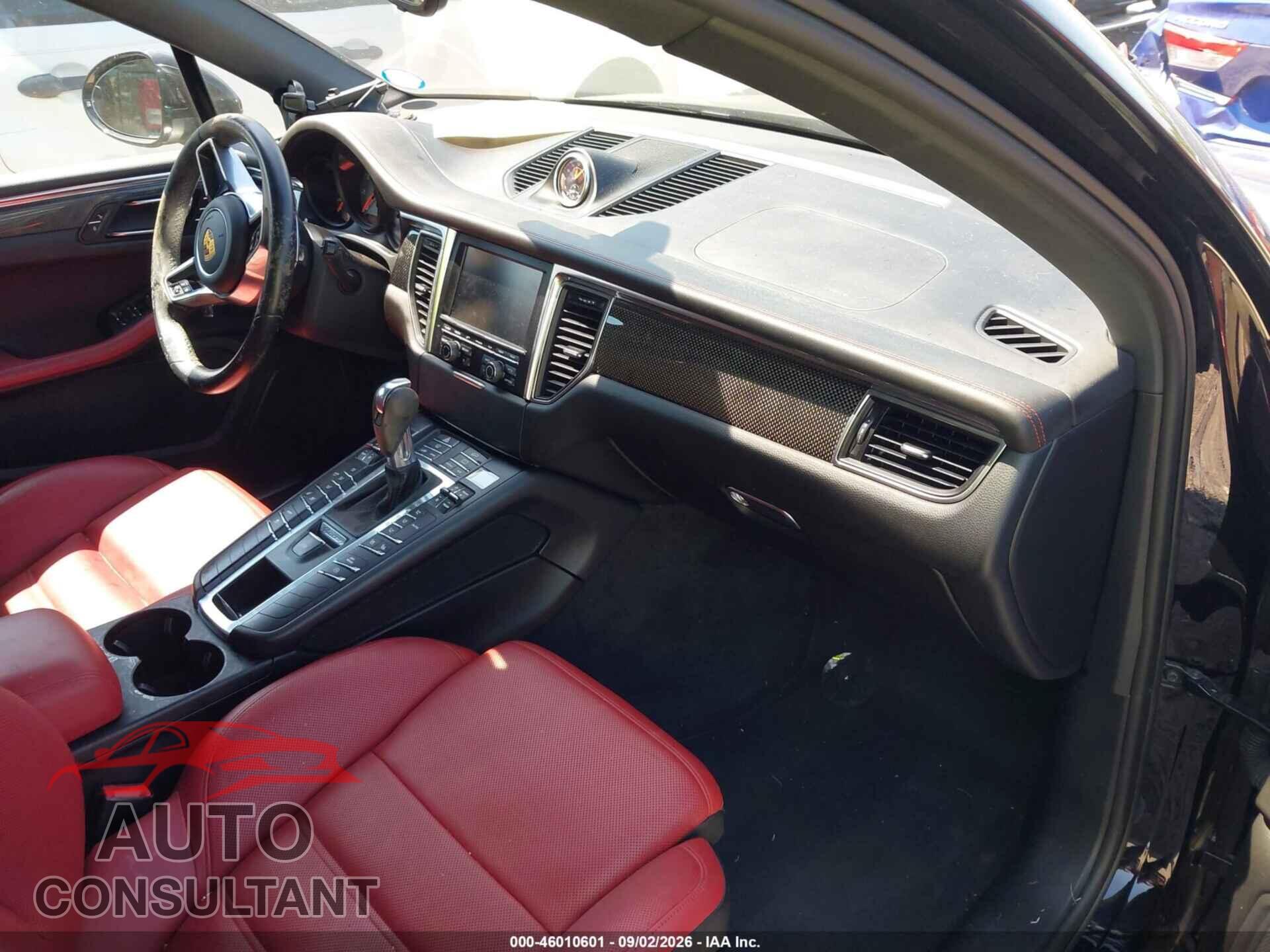 PORSCHE MACAN 2016 - WP1AB2A56GLB43918